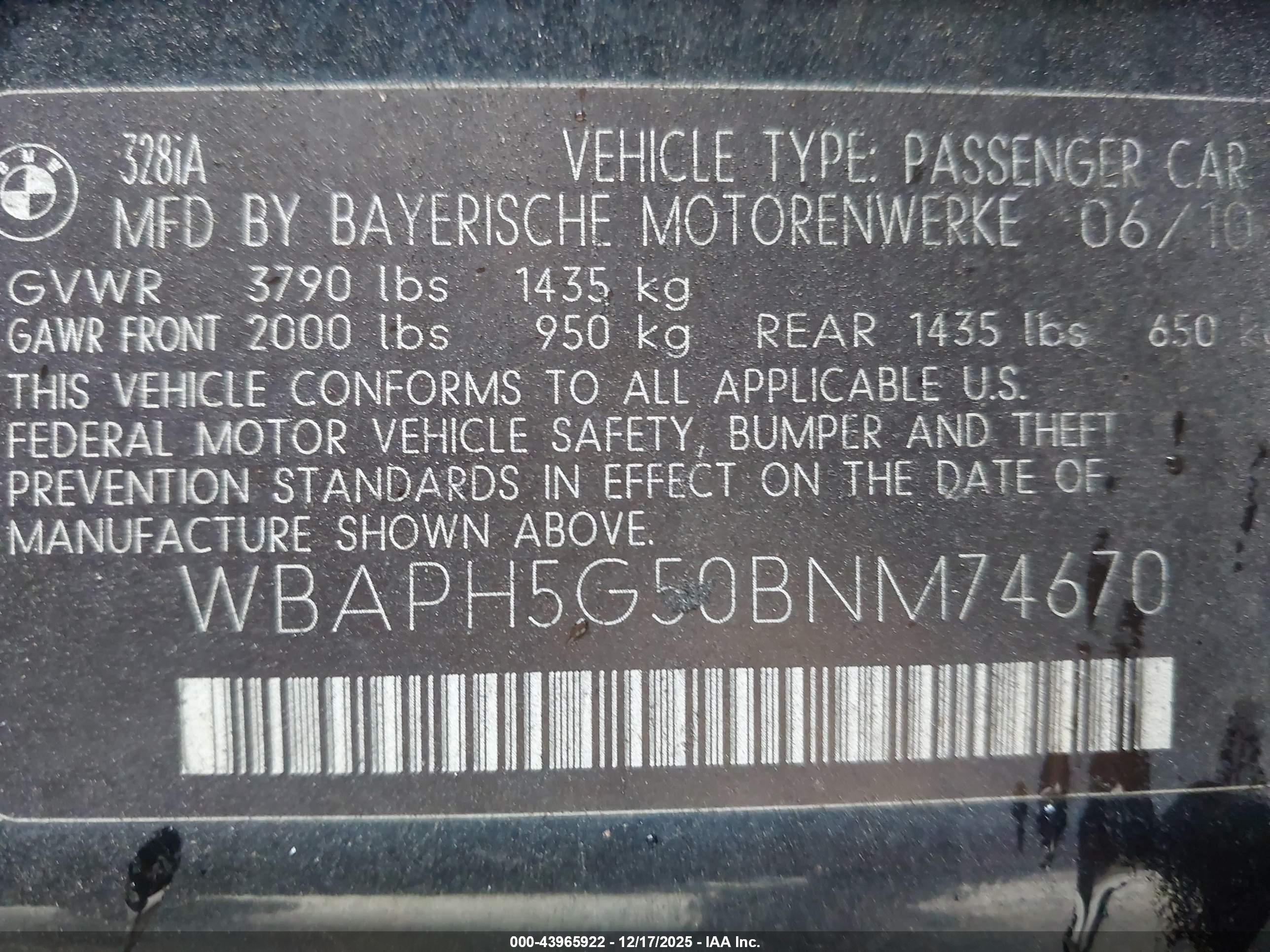 BMW 328I image 9