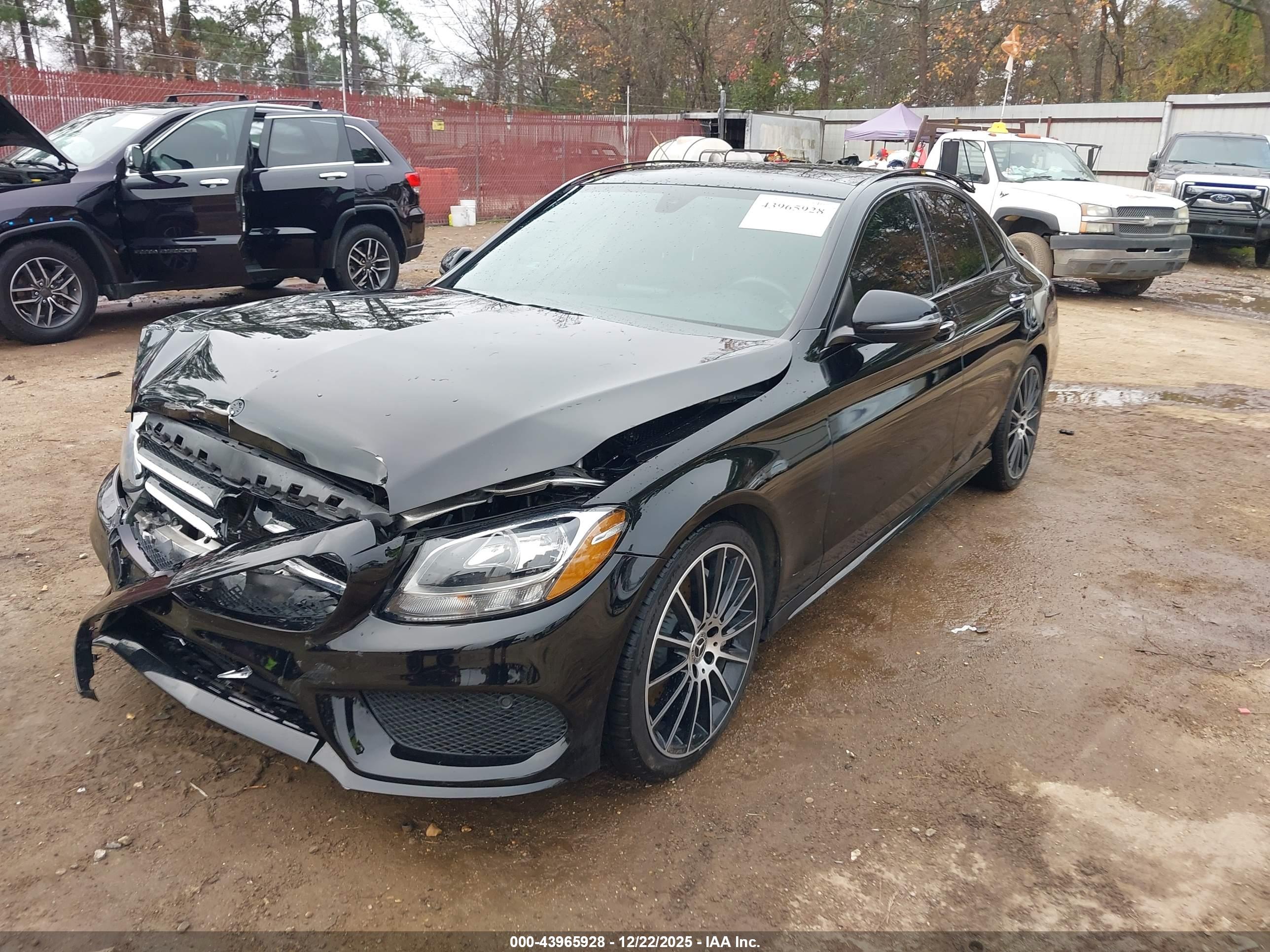 MERCEDES-BENZ C image 2