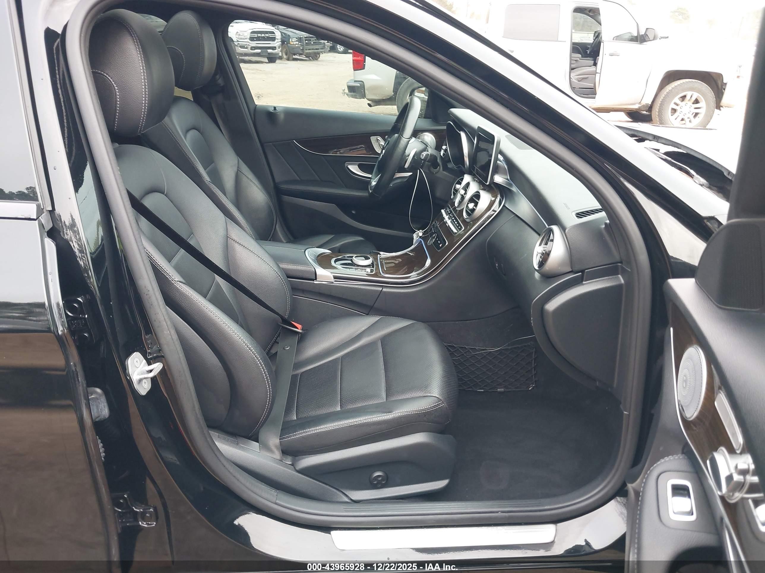 MERCEDES-BENZ C image 5