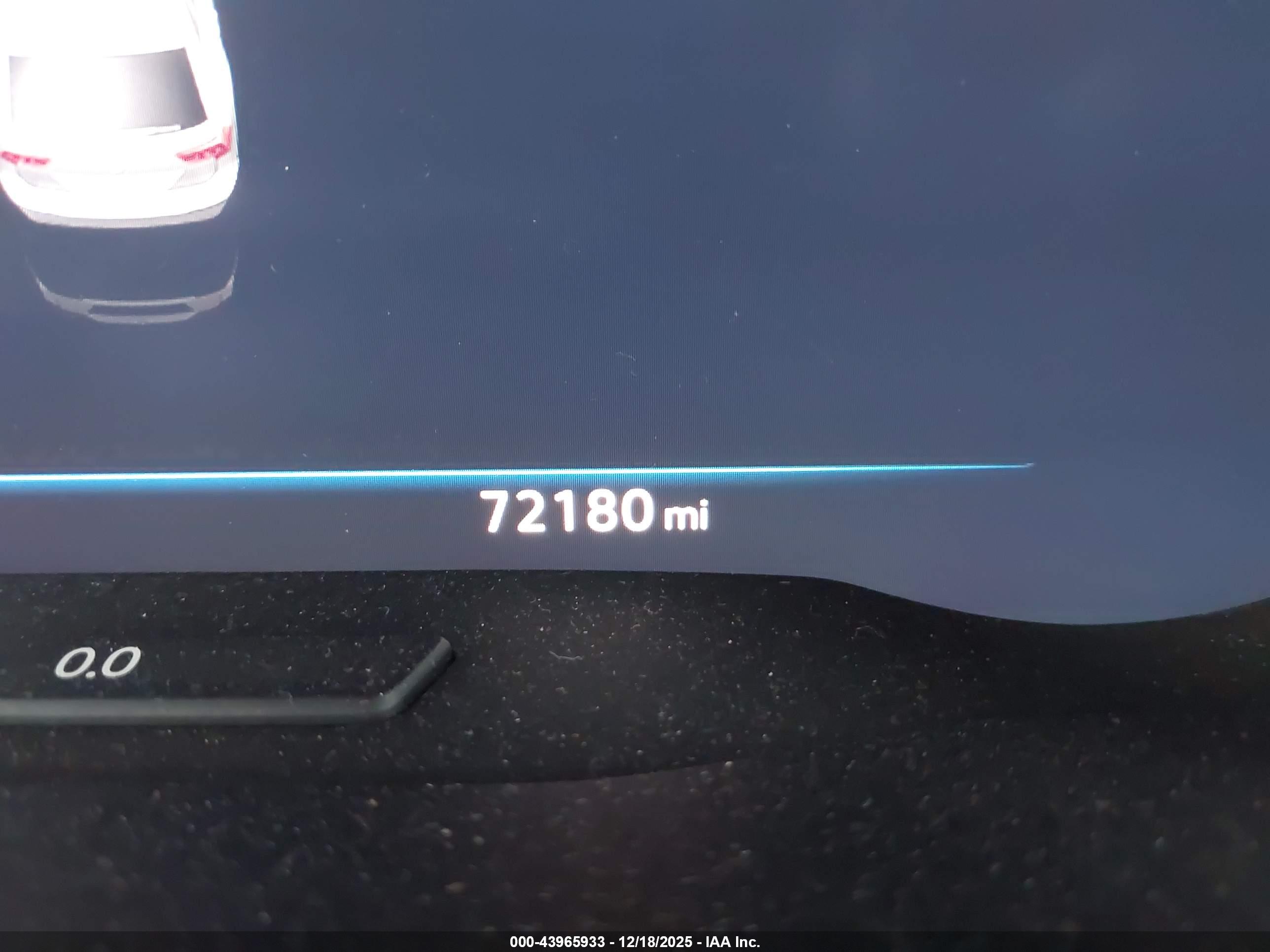 VOLKSWAGEN TIGUAN image 7