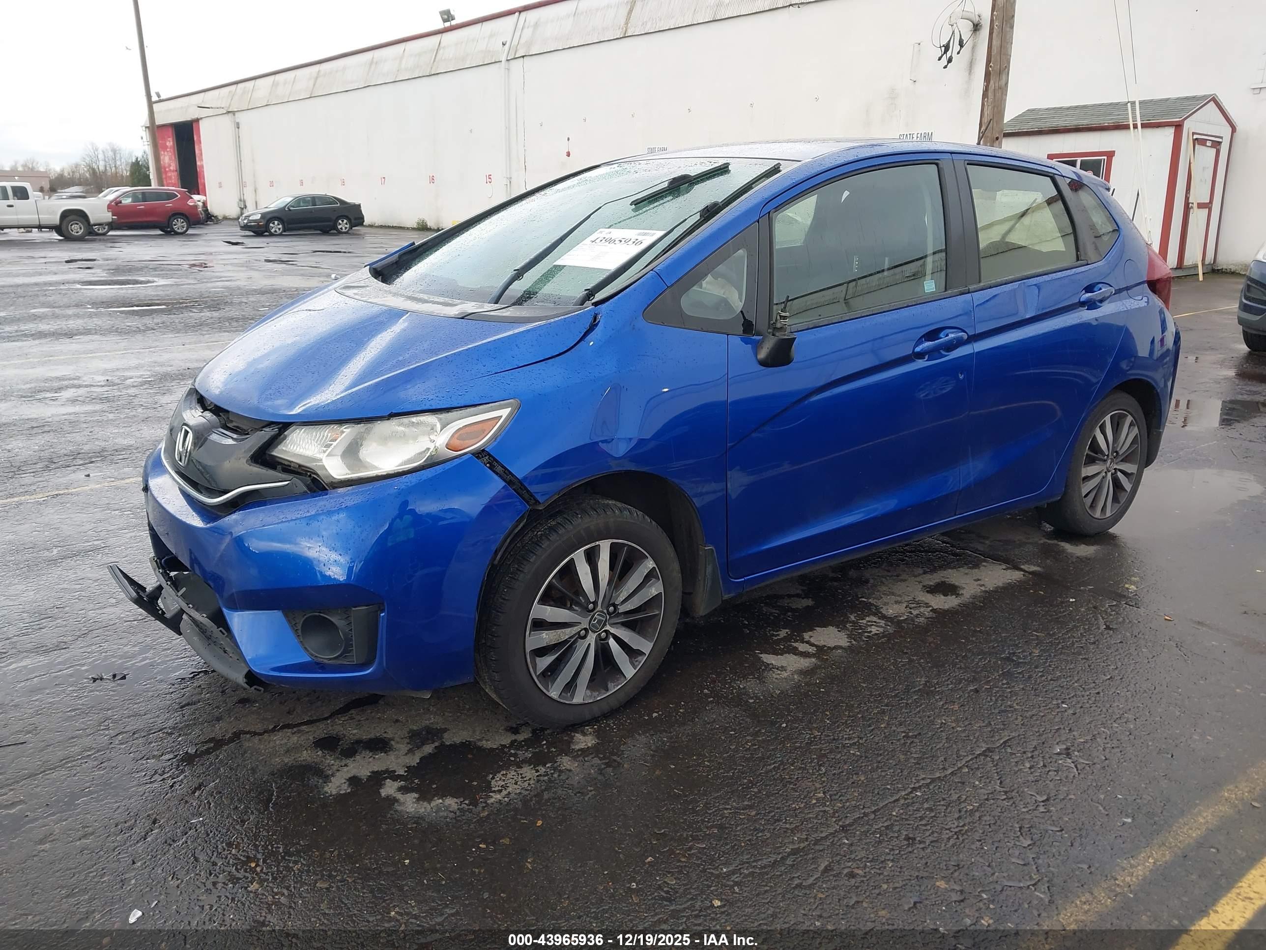 HONDA FIT image 2