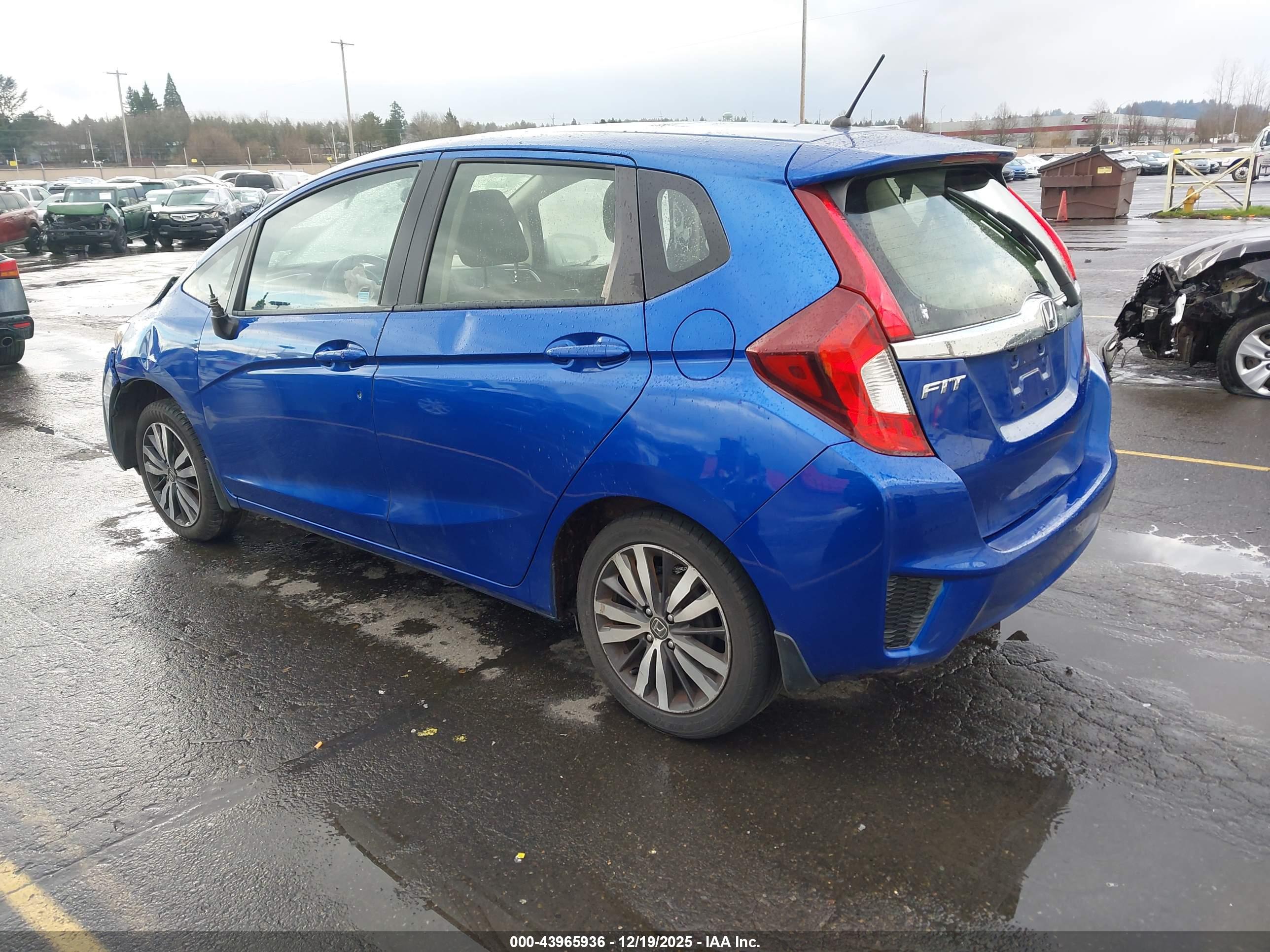 HONDA FIT image 3