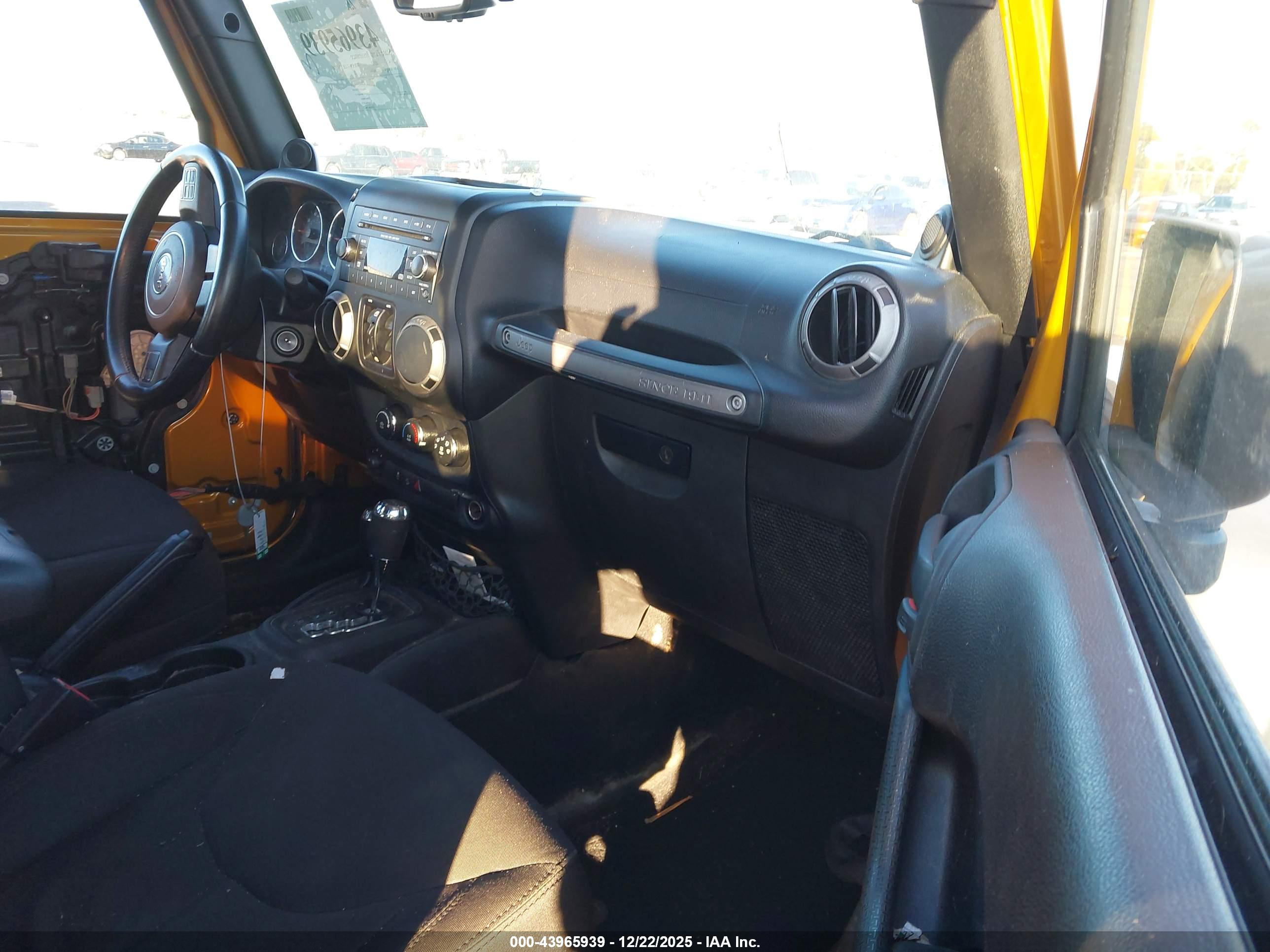JEEP WRANGLER image 5