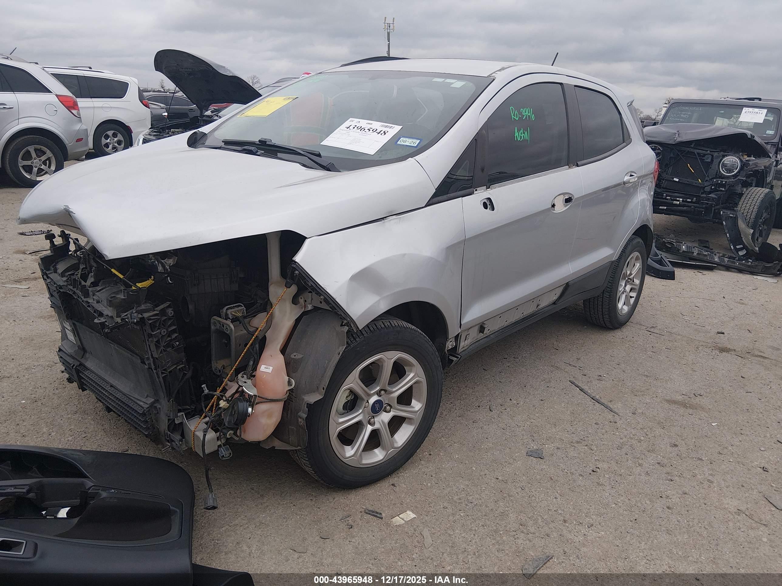 FORD ECOSPORT image 2