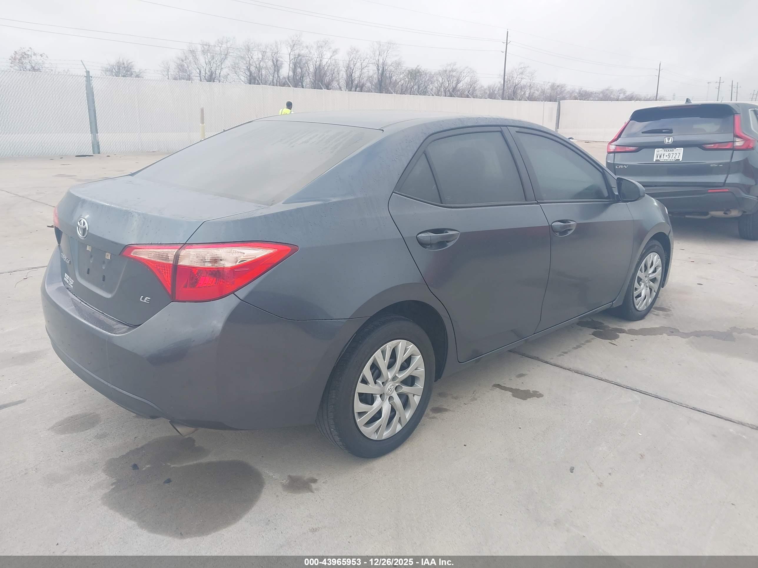 TOYOTA COROLLA image 4
