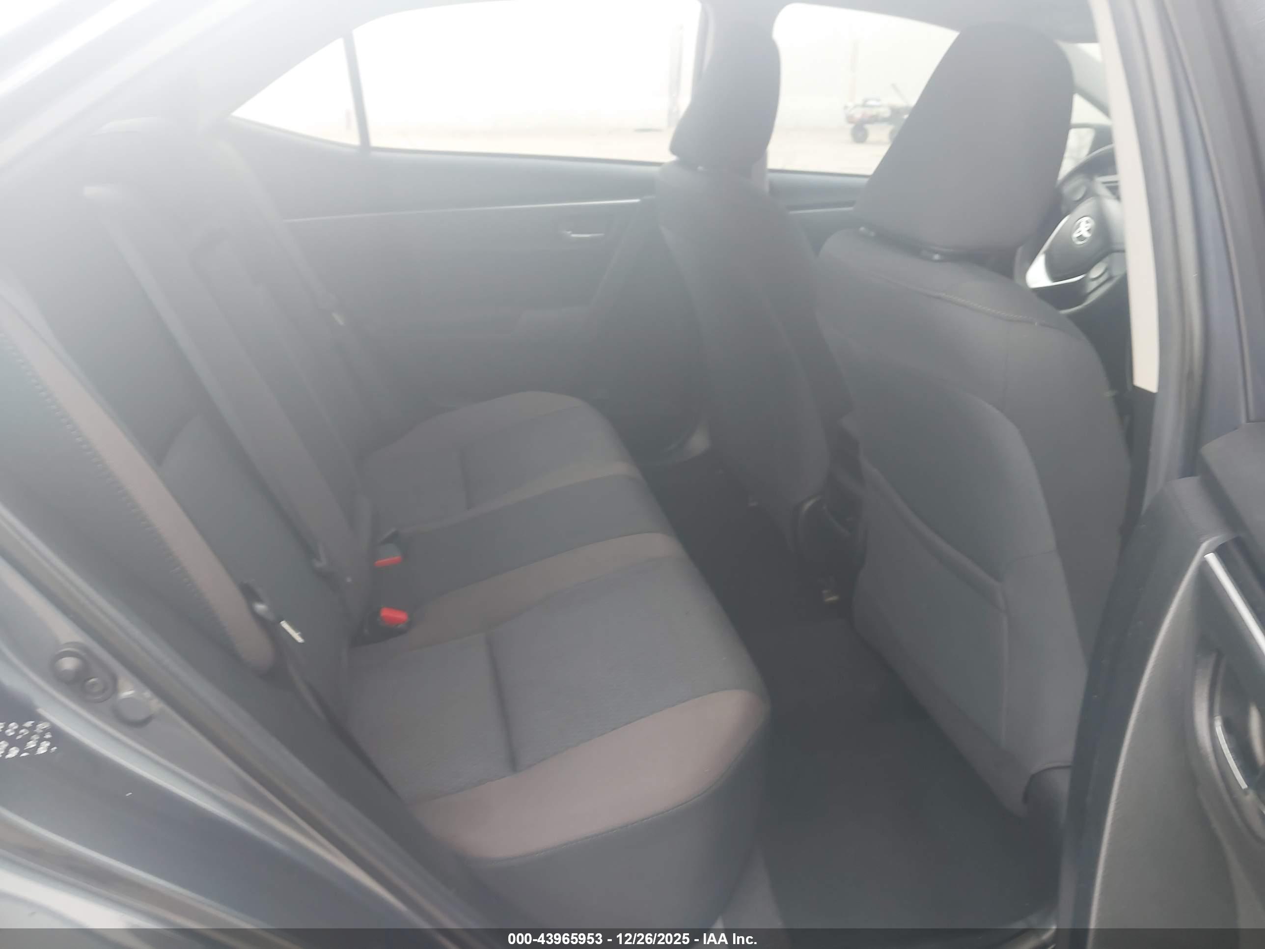 TOYOTA COROLLA image 8