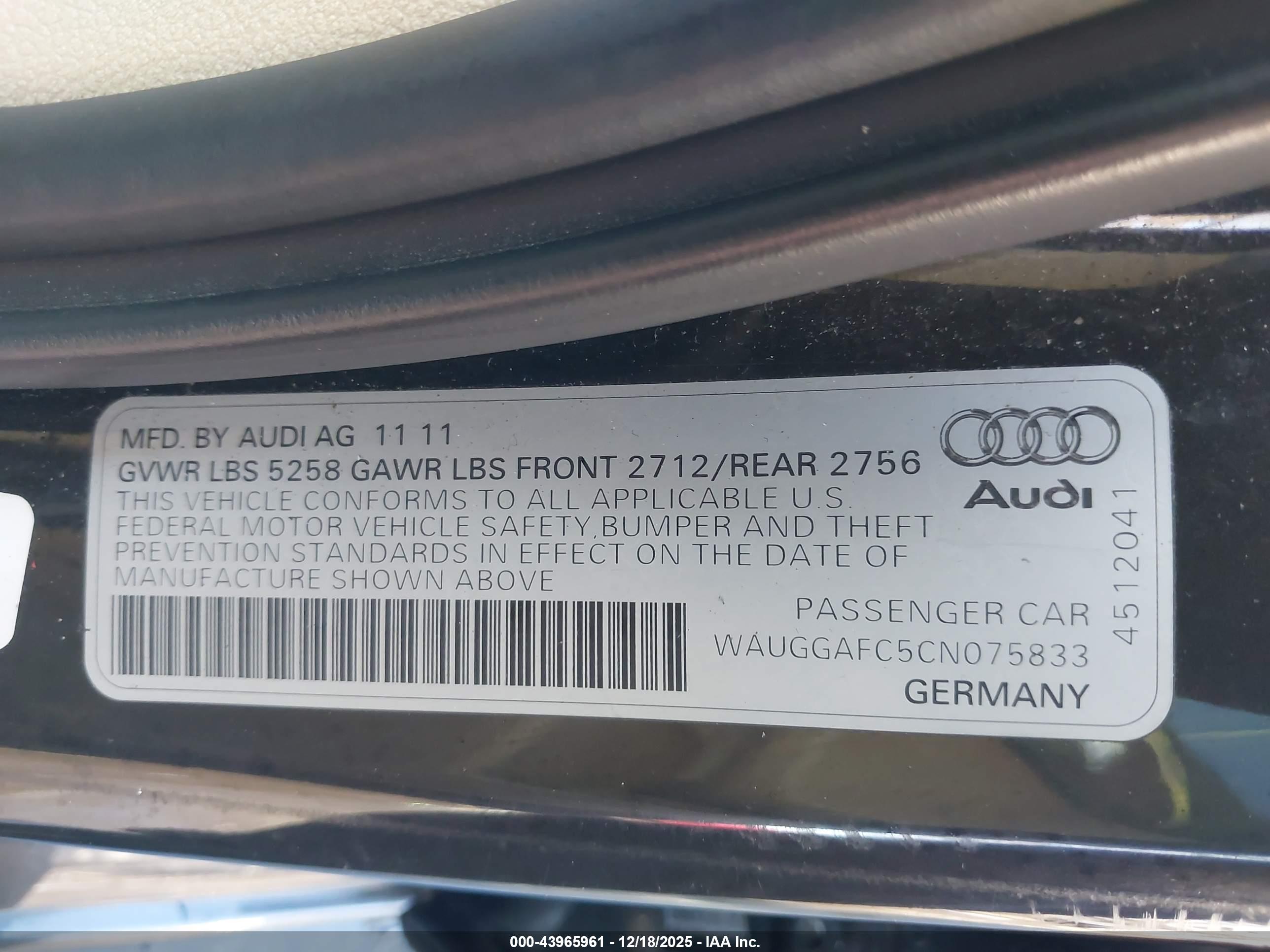 AUDI A6 image 9