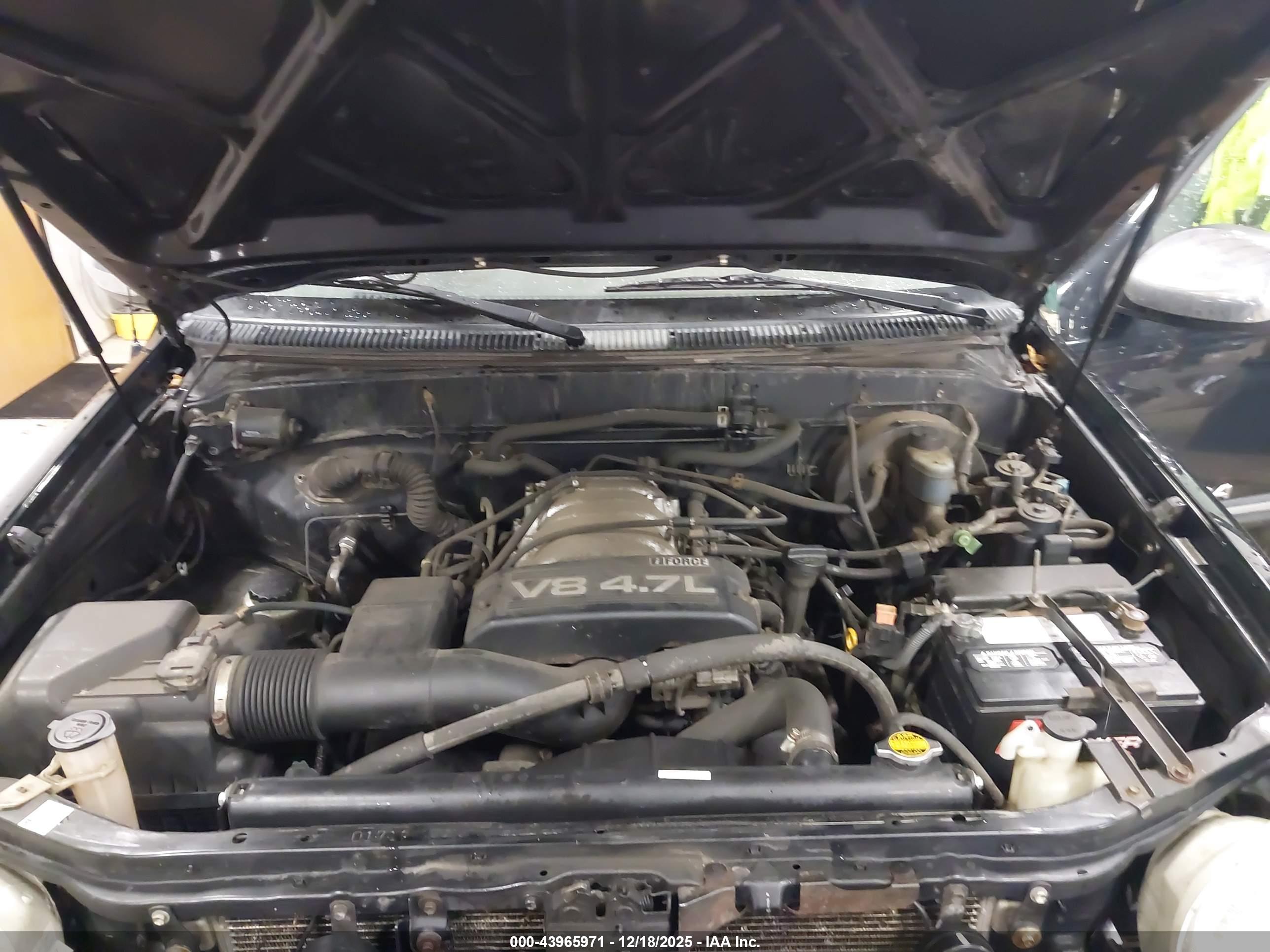 TOYOTA TUNDRA image 10