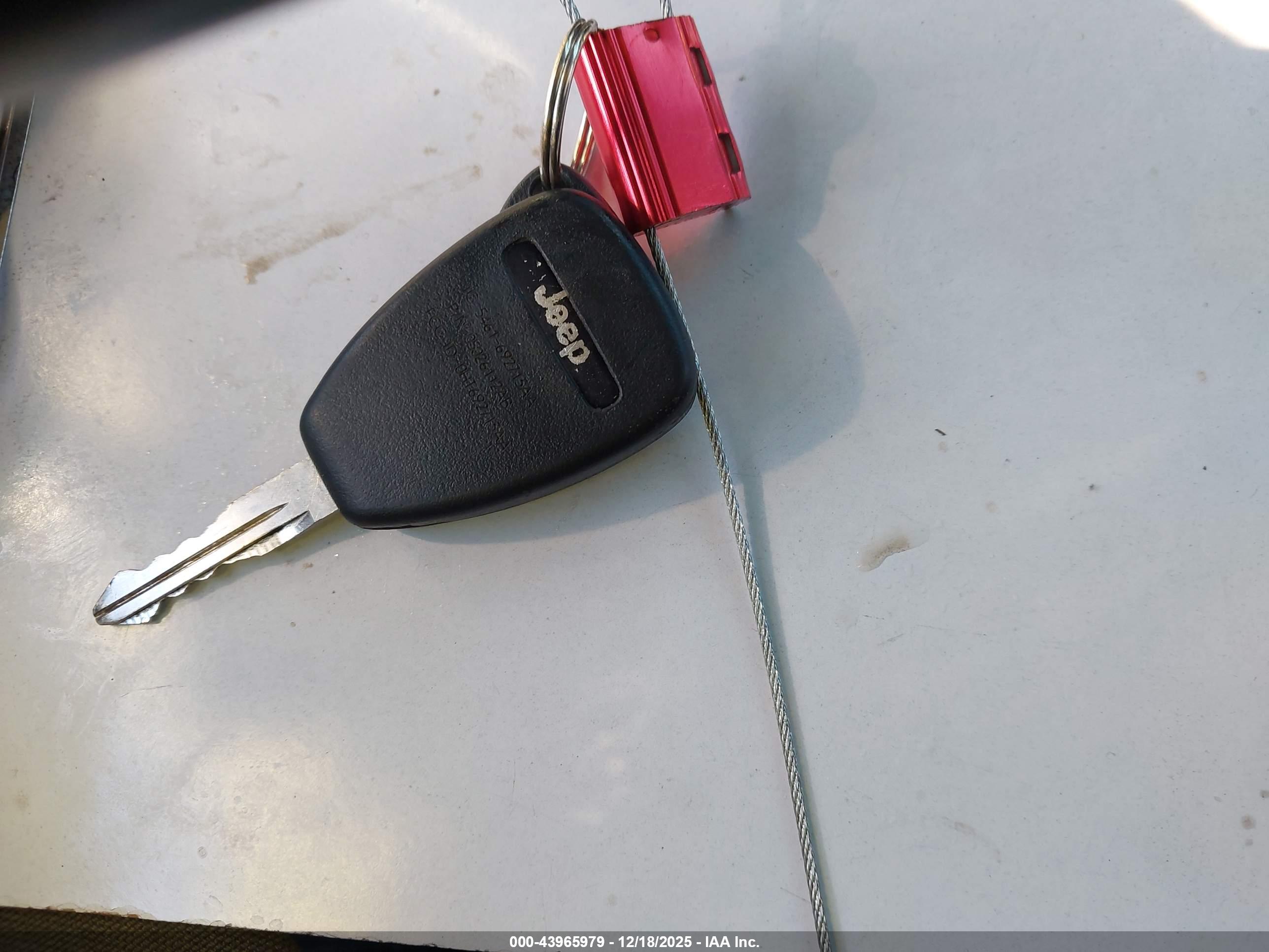 JEEP LIBERTY image 11