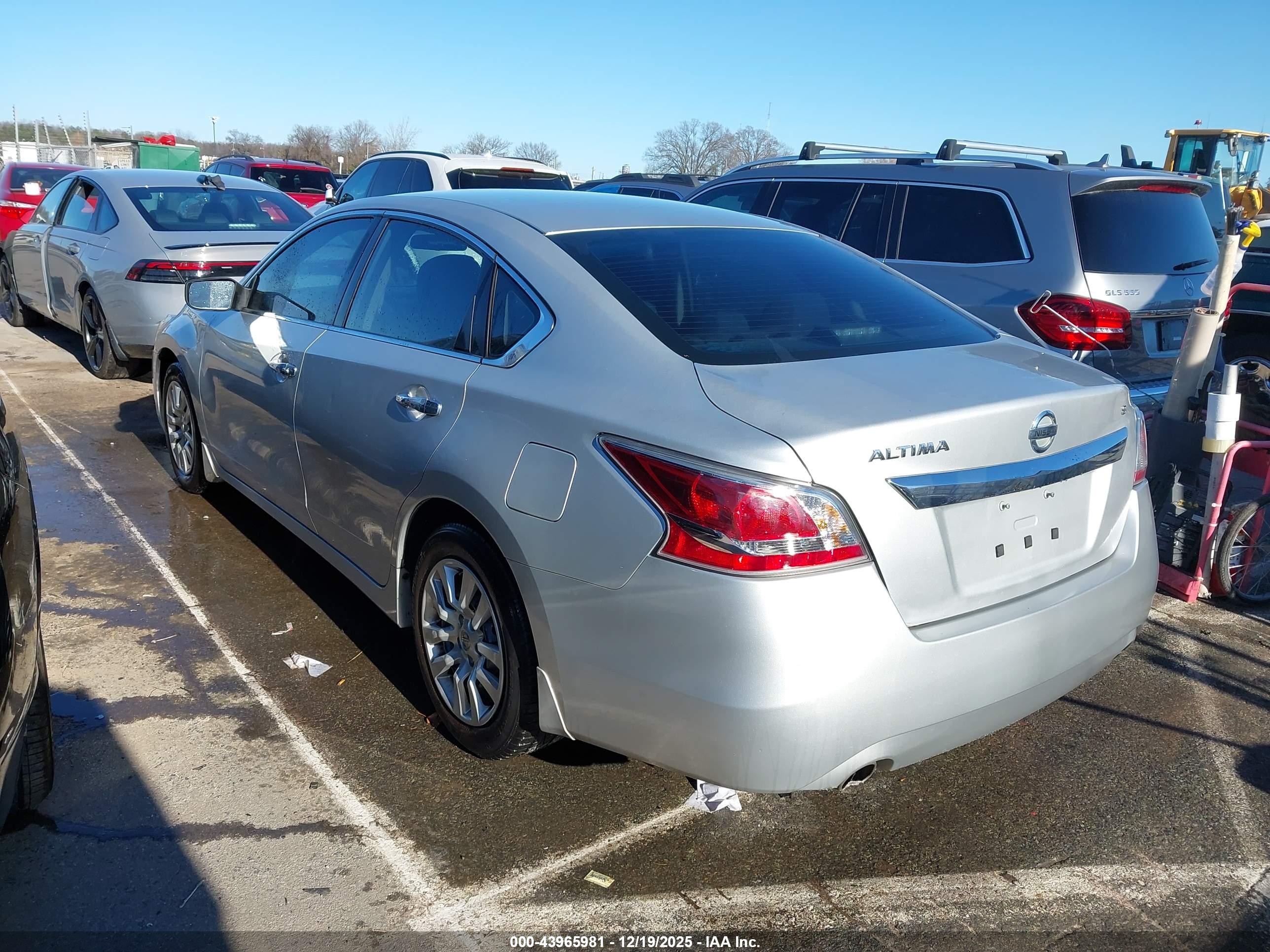 NISSAN ALTIMA image 3