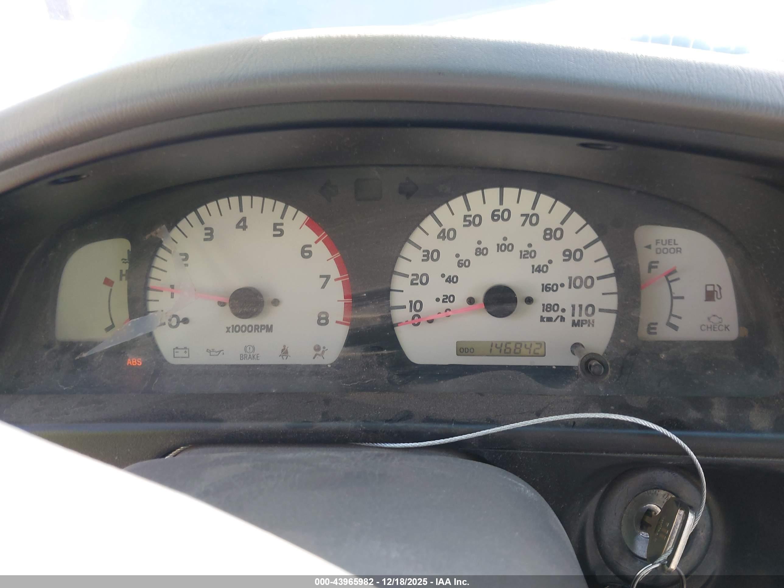 TOYOTA TACOMA image 7