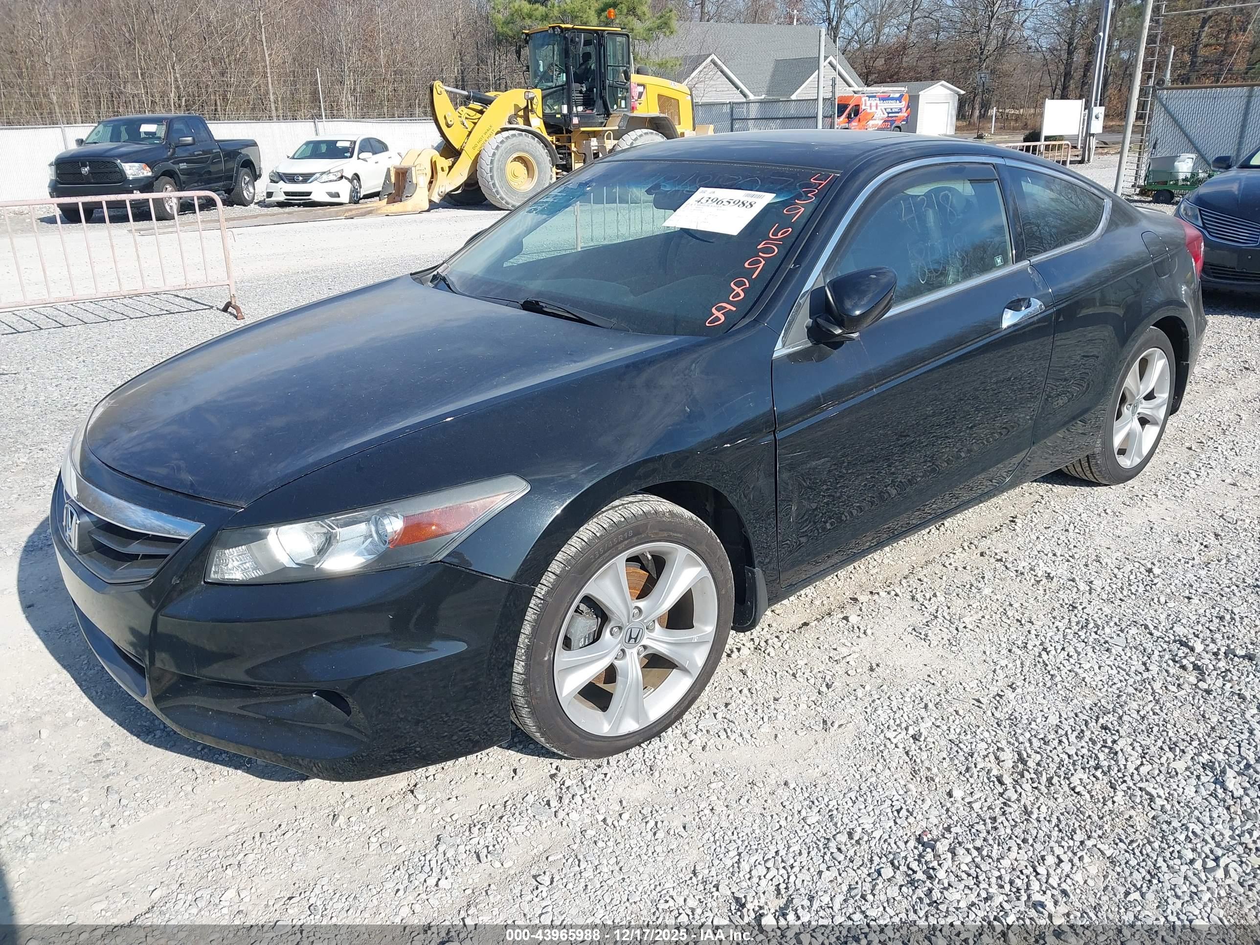 HONDA ACCORD image 2