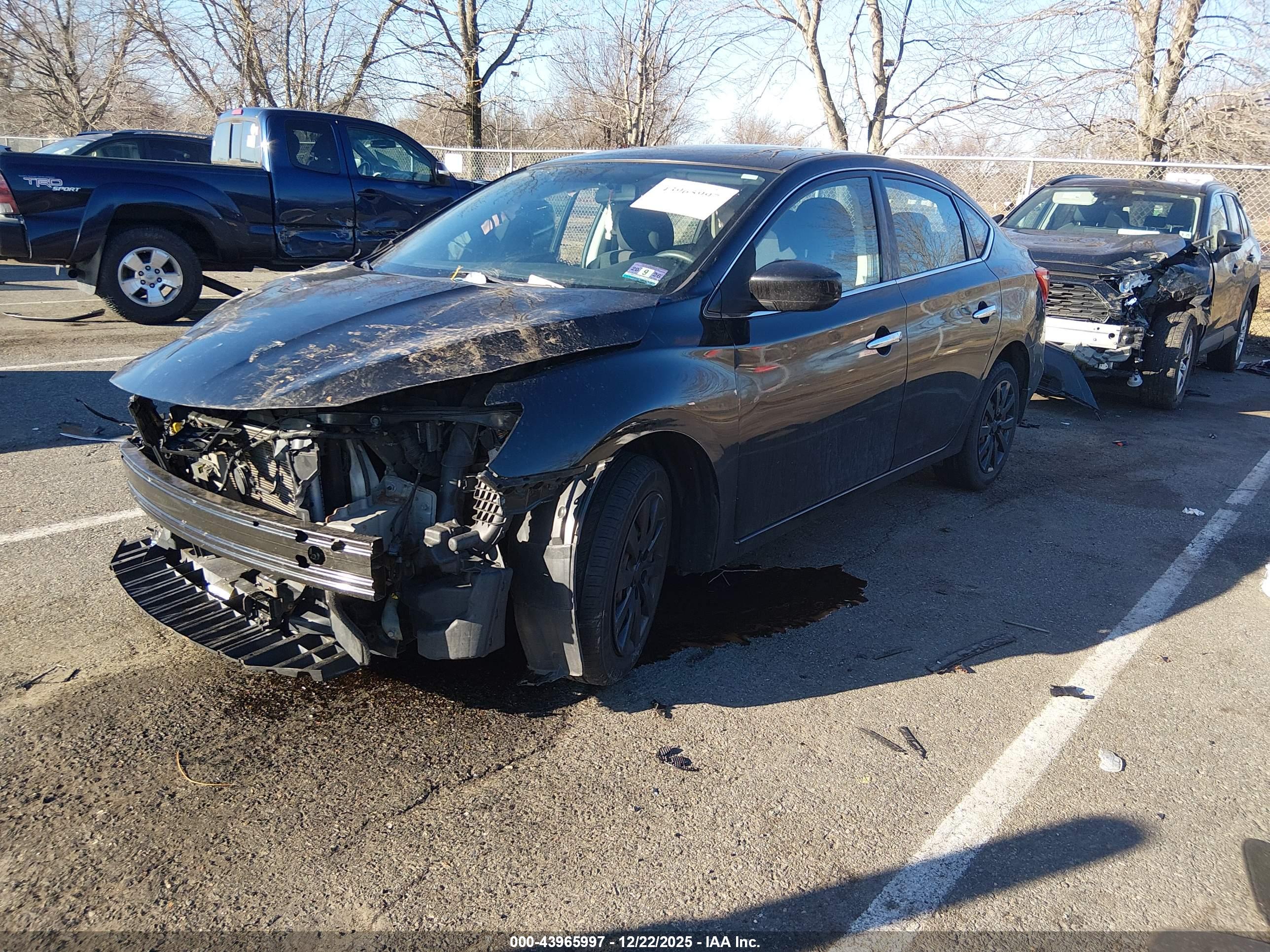NISSAN SENTRA image 2