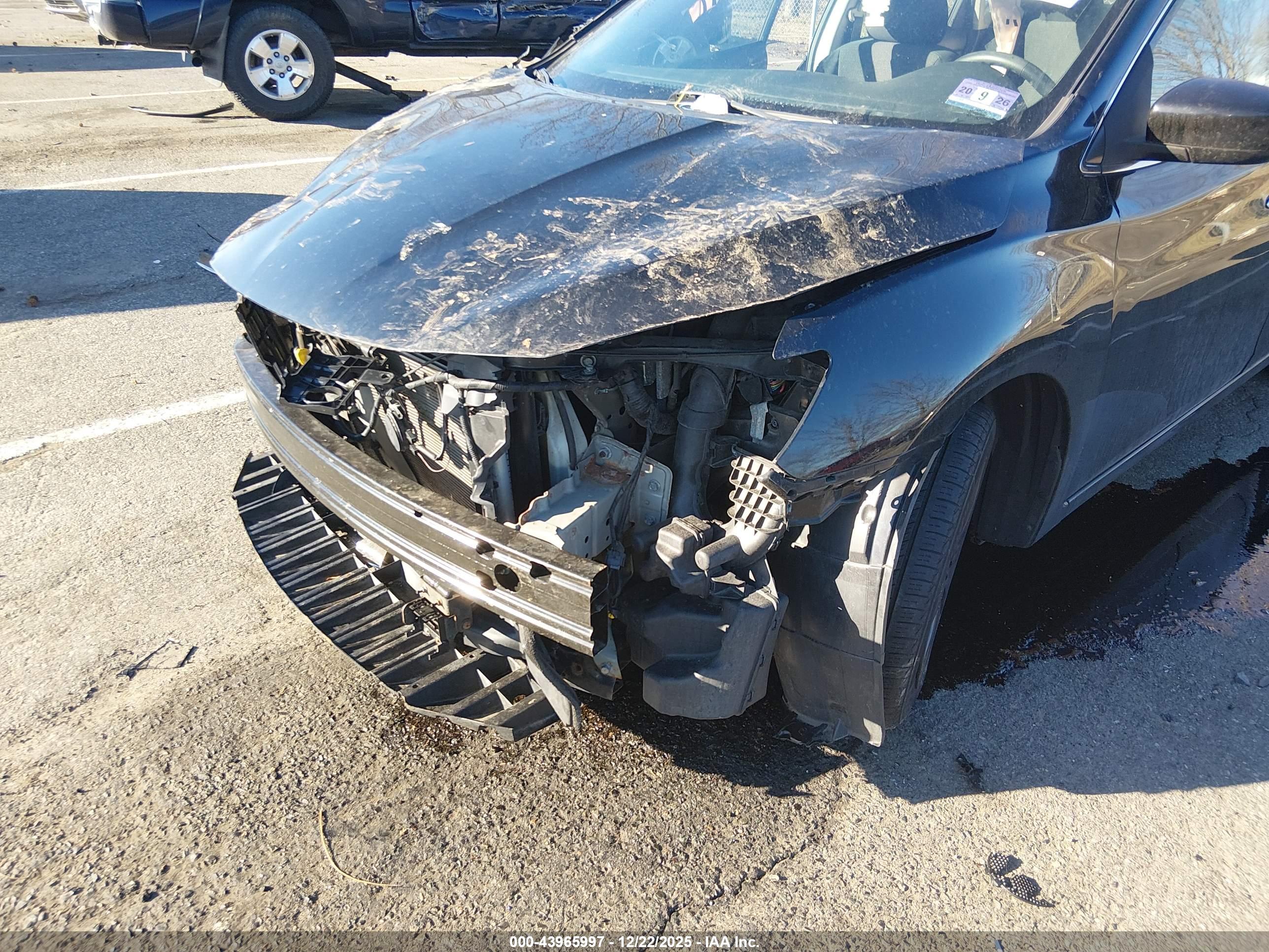 NISSAN SENTRA image 6
