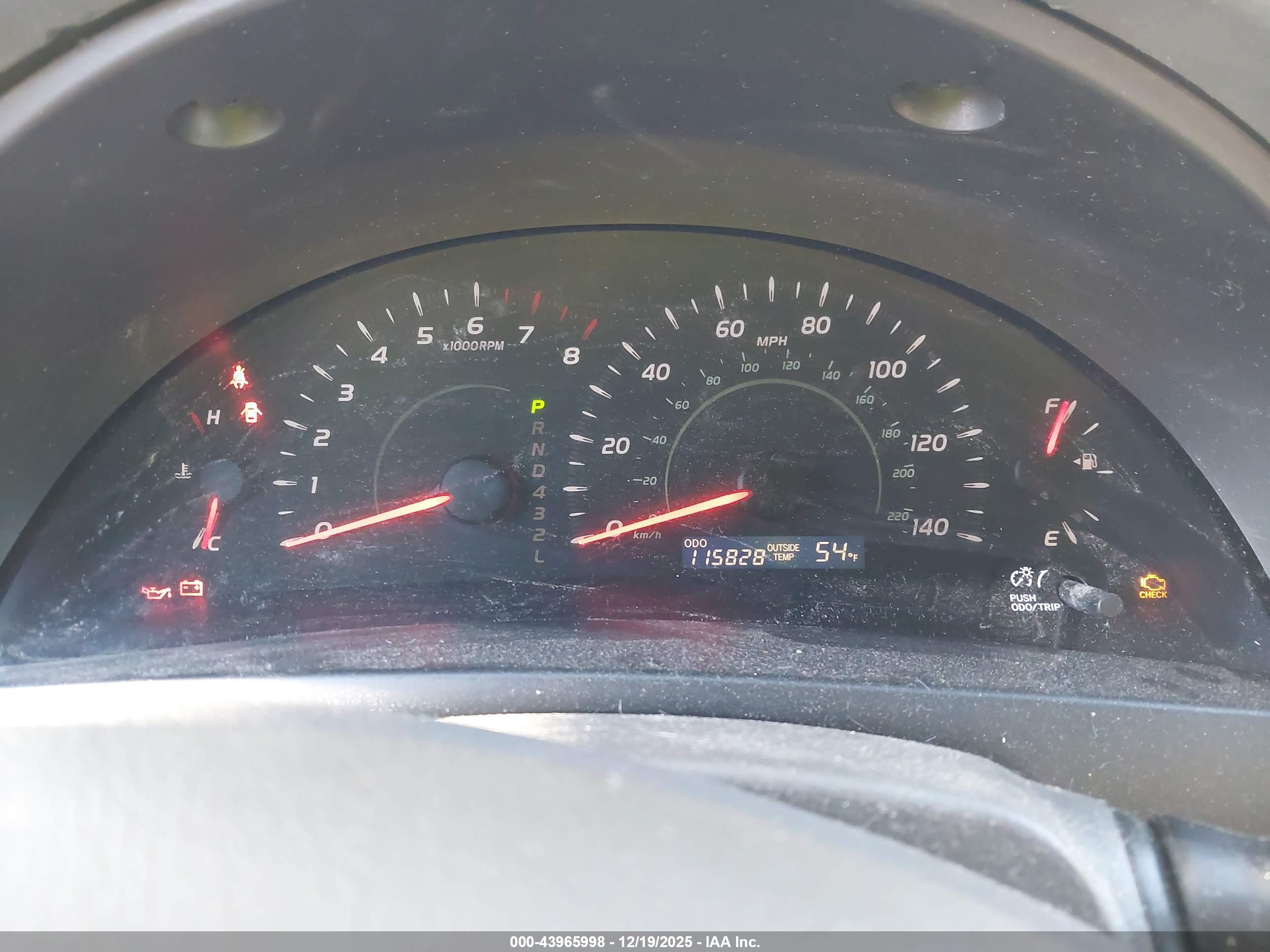 TOYOTA CAMRY image 7