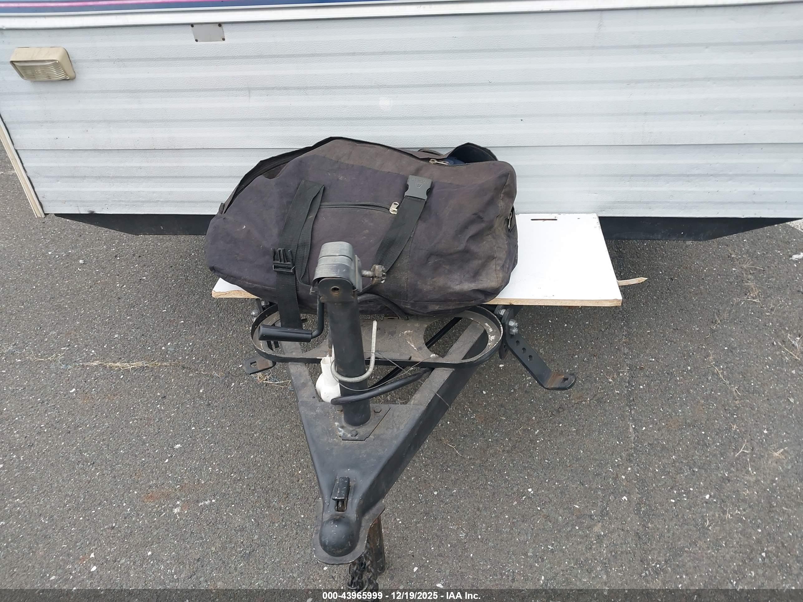 OTHER OTHER image 10