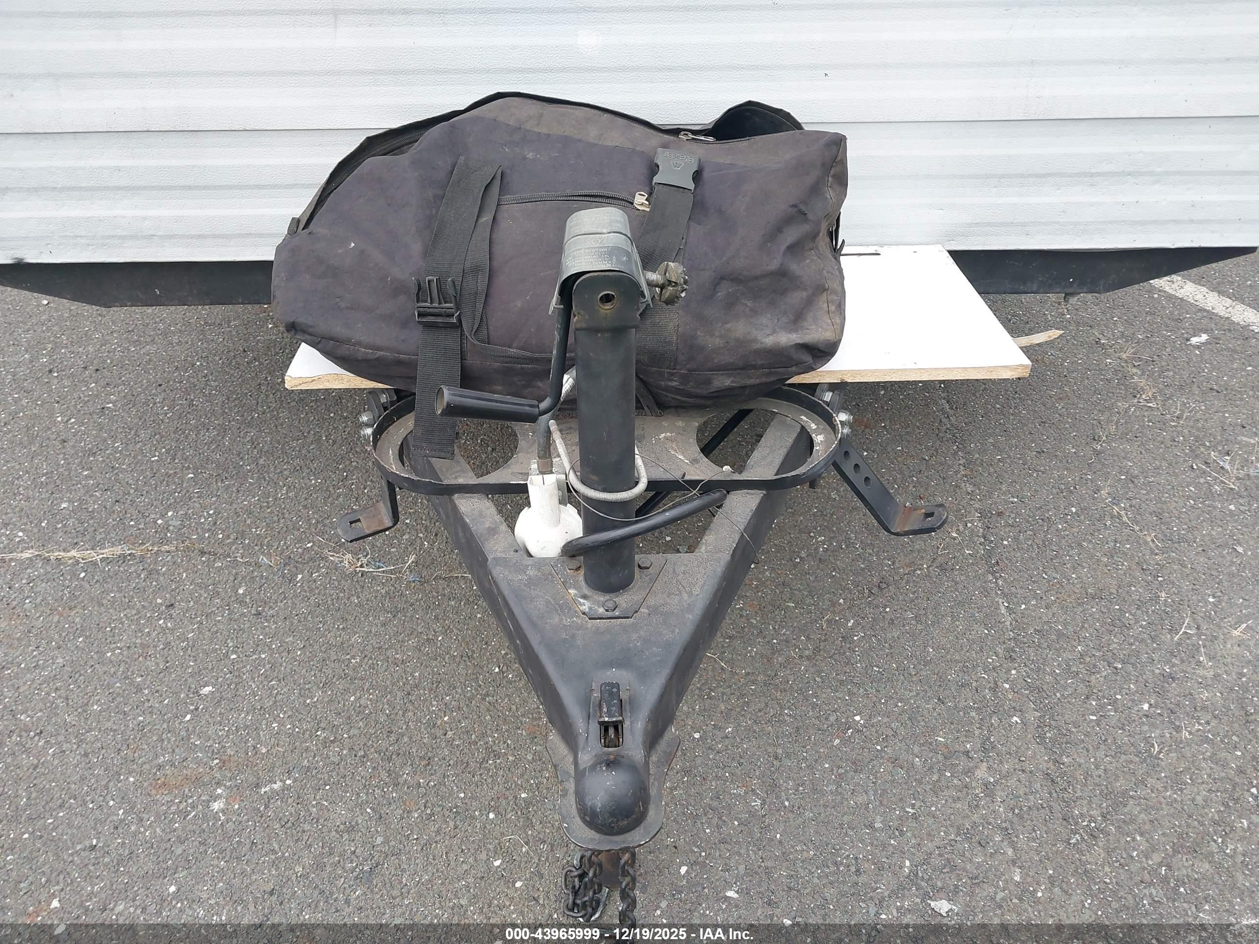 OTHER OTHER image 7