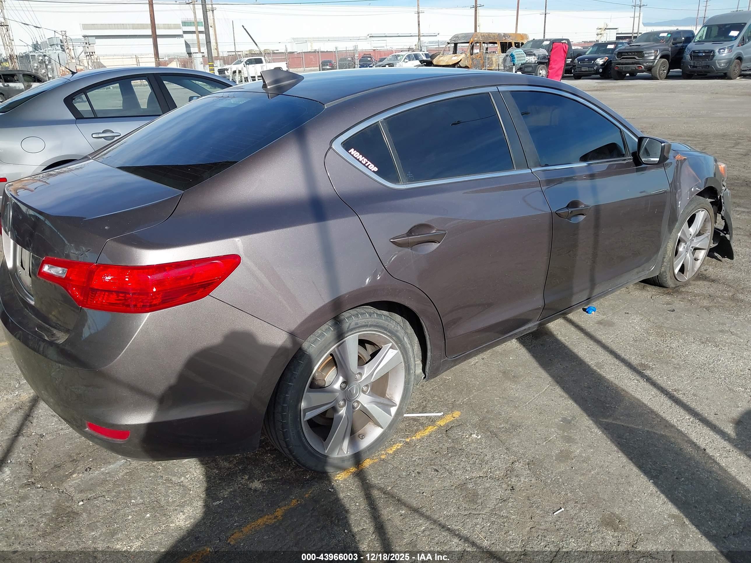 ACURA ILX image 4