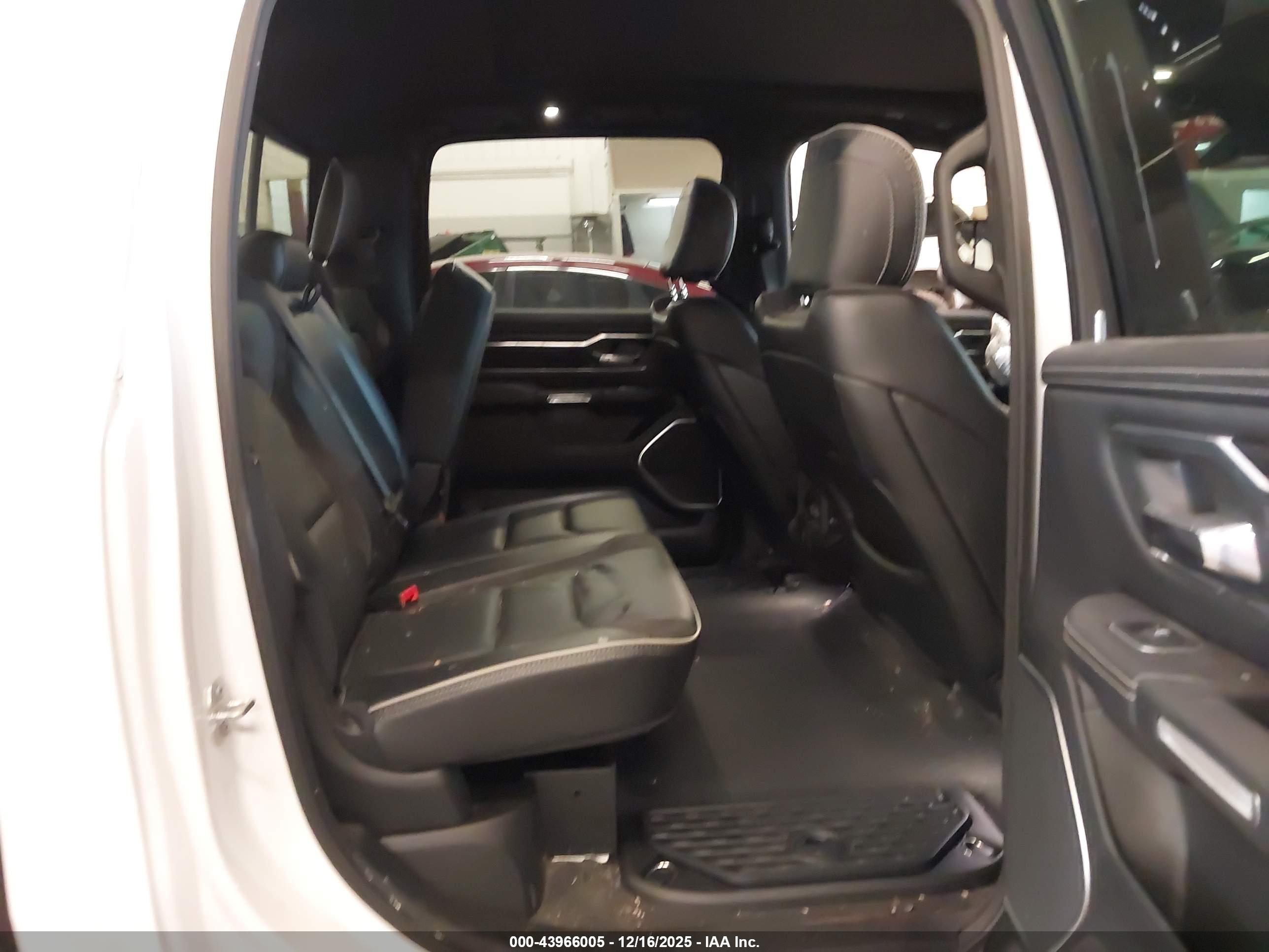 RAM 1500 image 8
