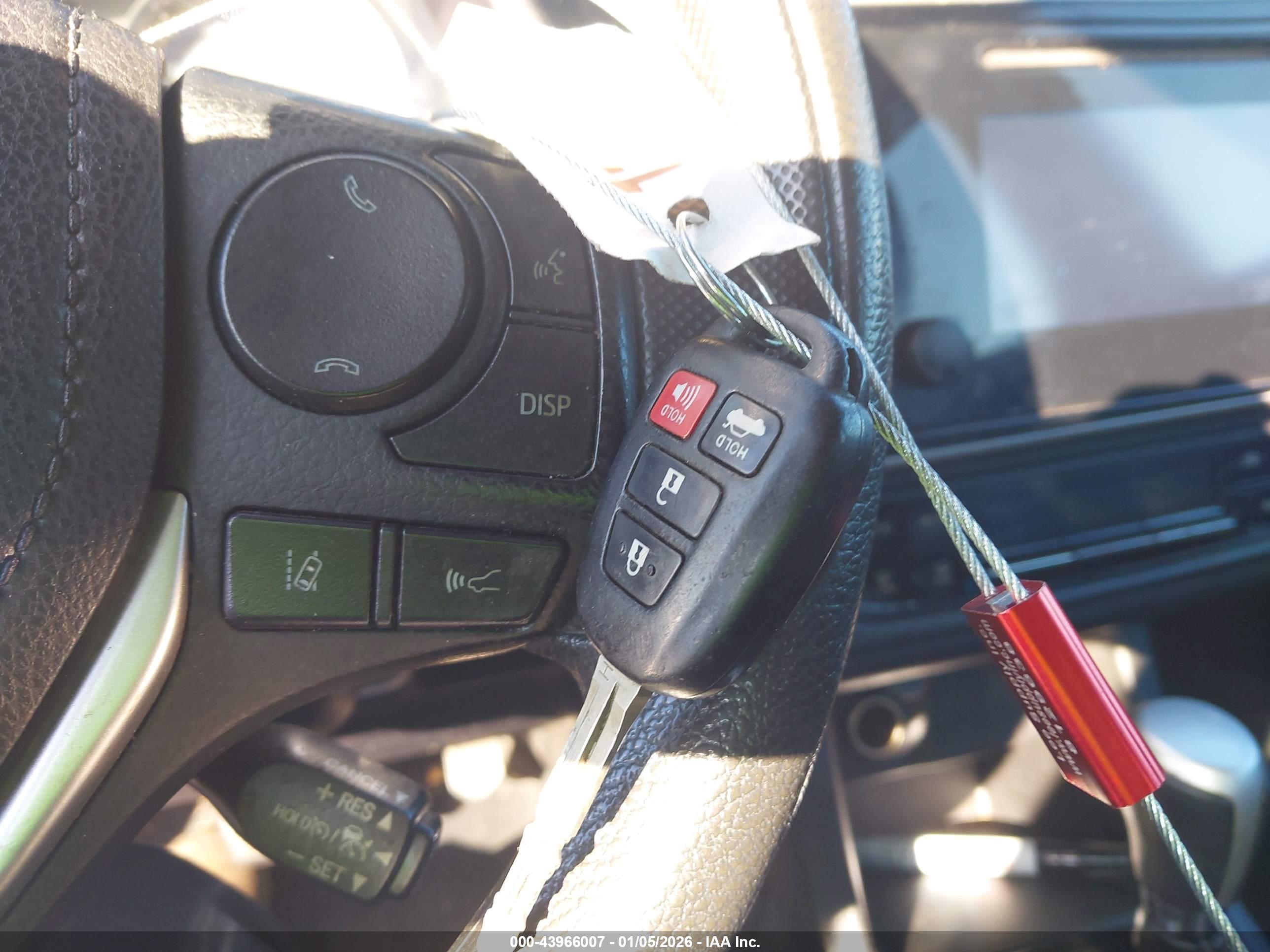 TOYOTA COROLLA image 11