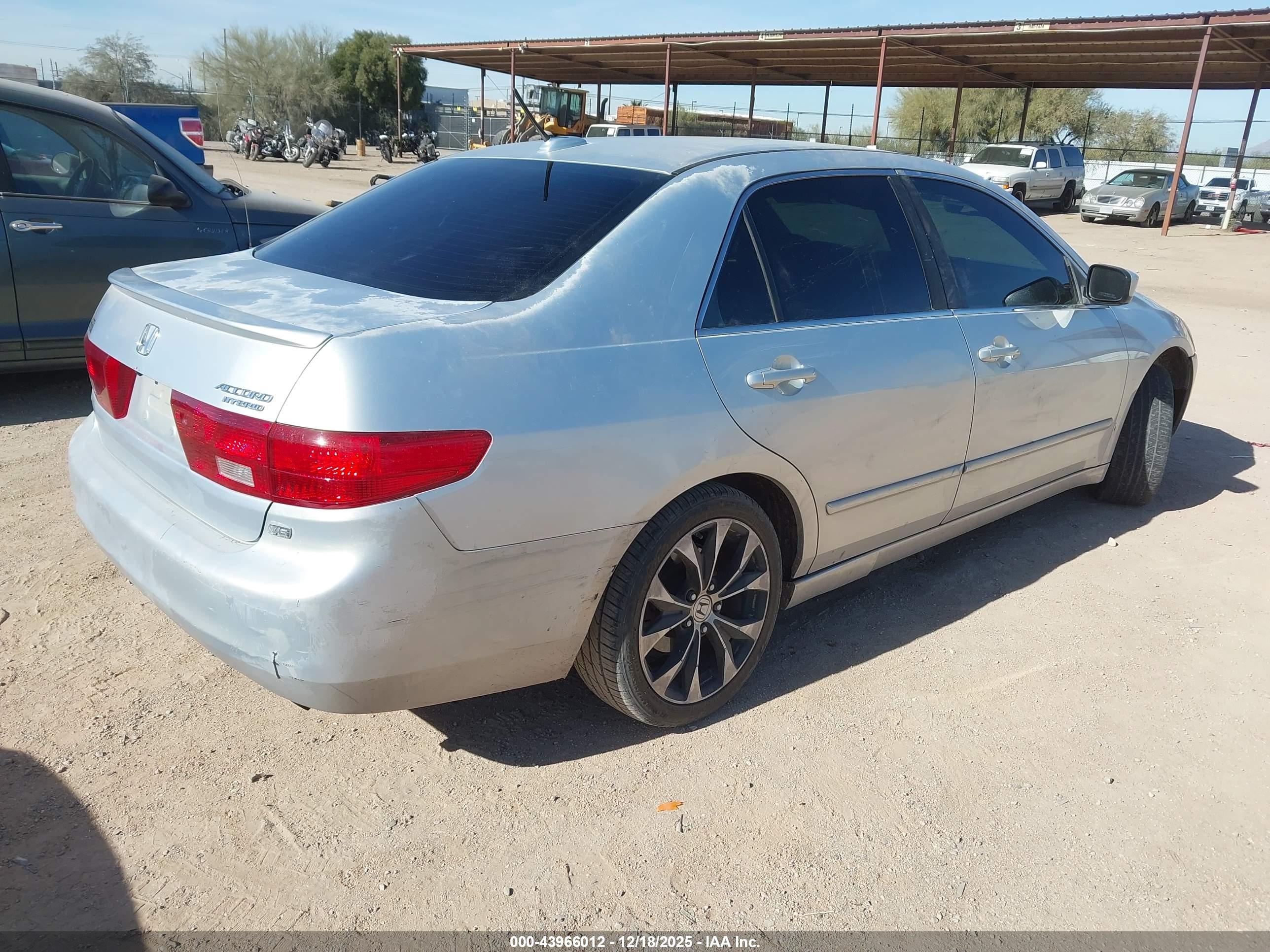 HONDA ACCORD image 4