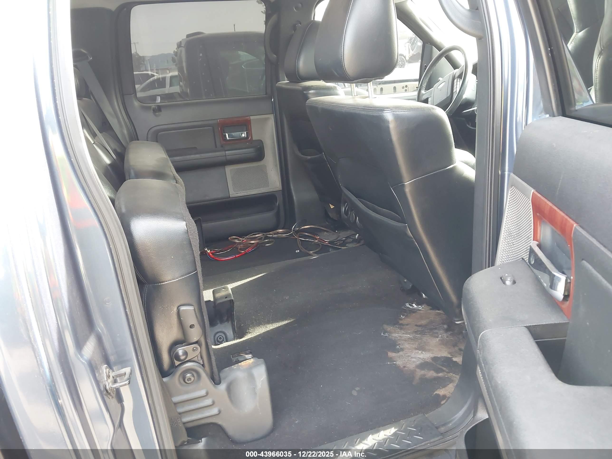 FORD F-150 image 8