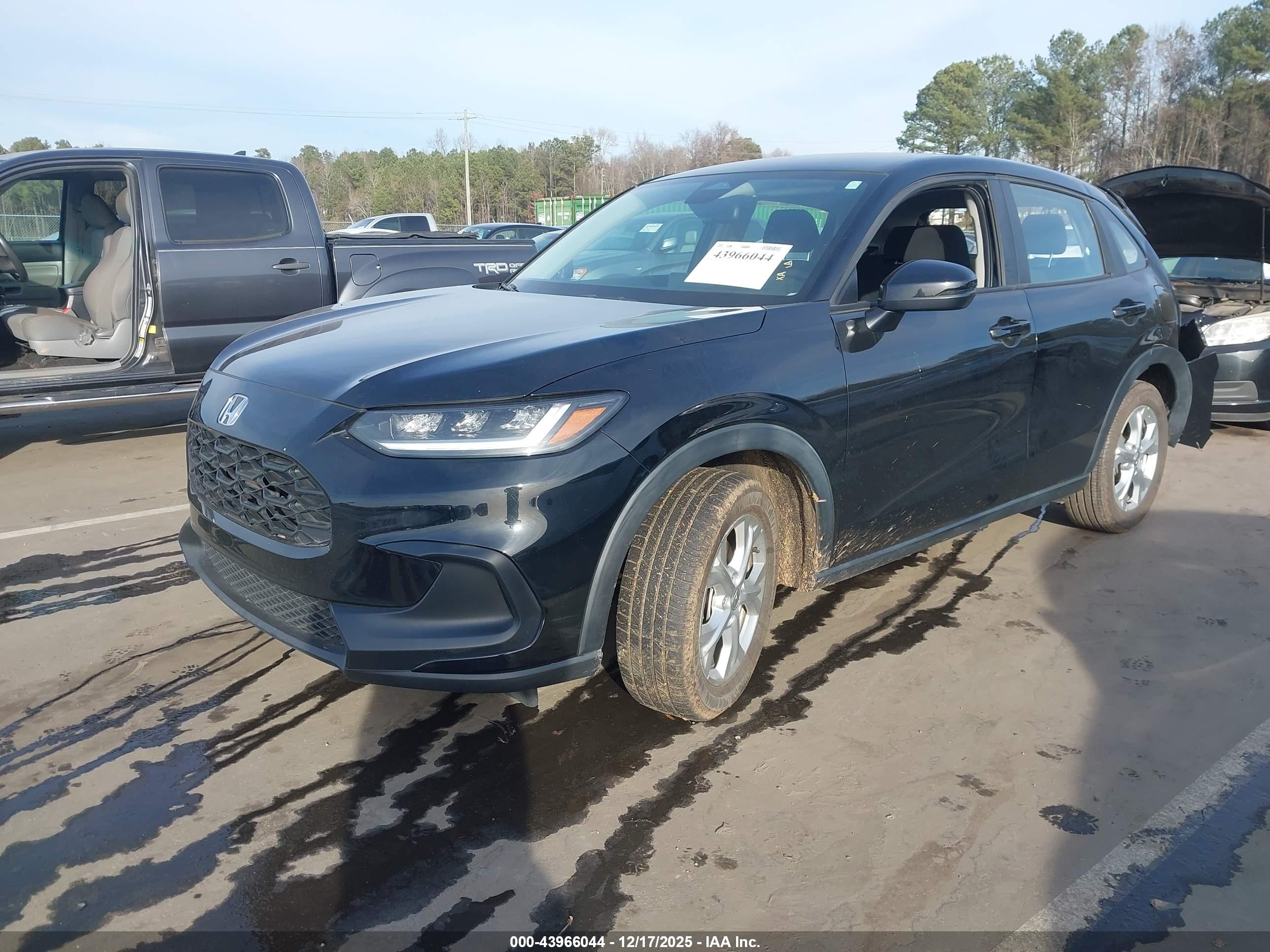 HONDA HR-V image 2