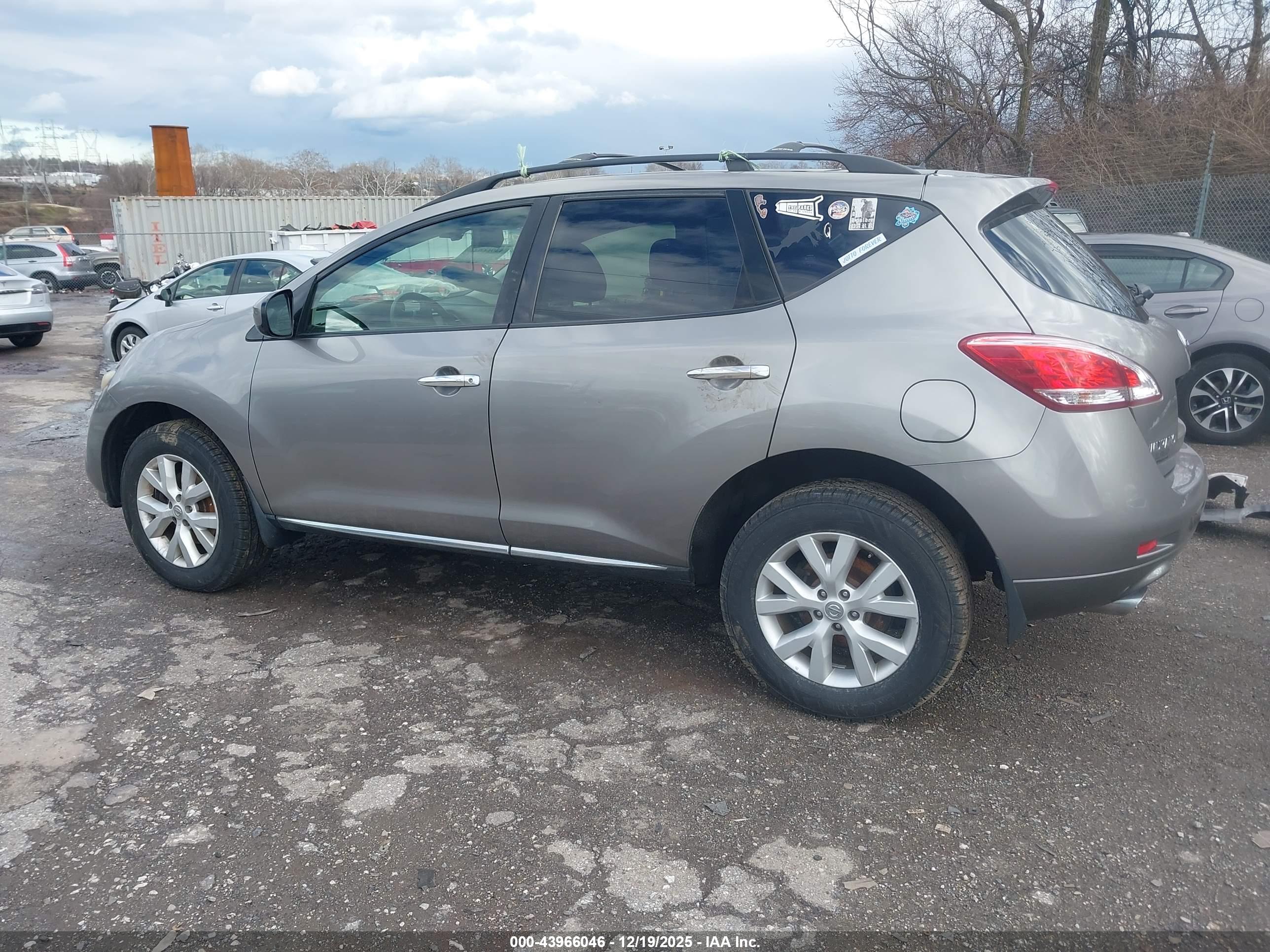 NISSAN MURANO image 3