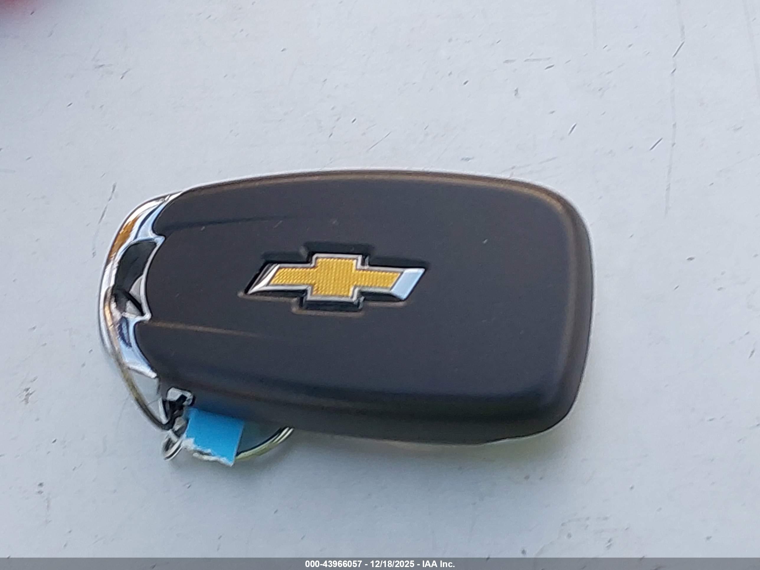 CHEVROLET EQUINOX image 11