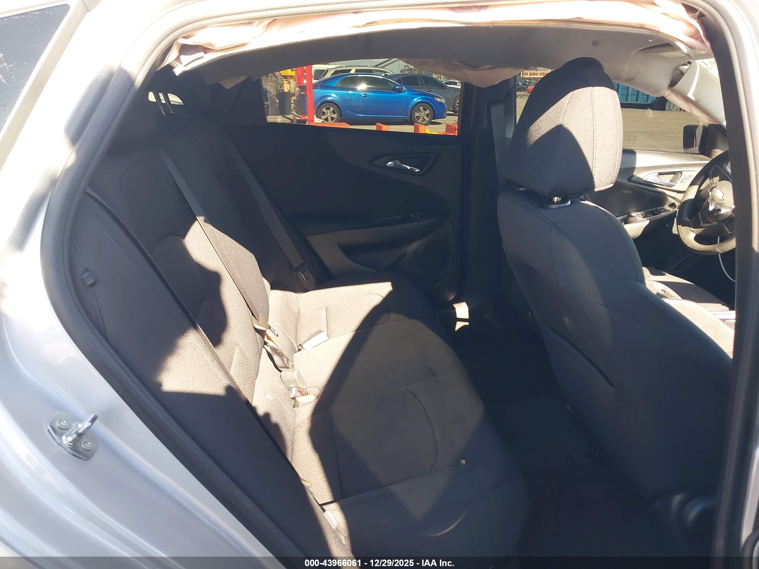 CHEVROLET MALIBU image 8