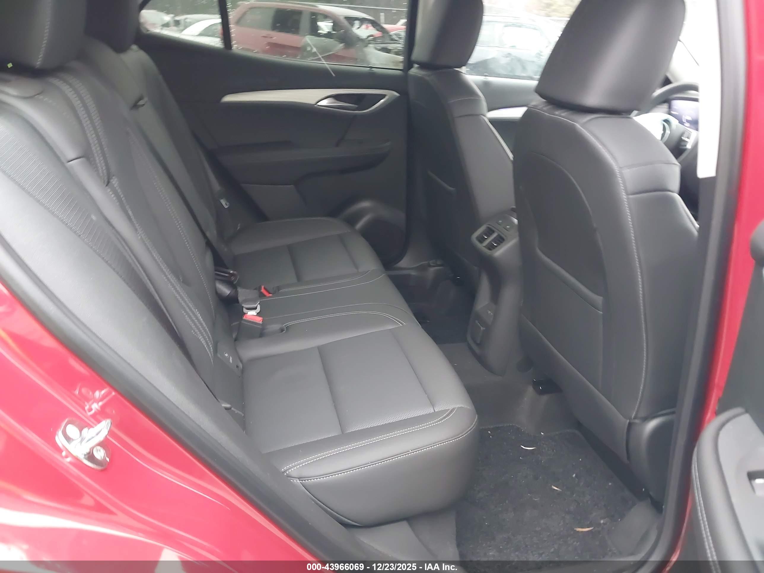 BUICK ENVISION image 8