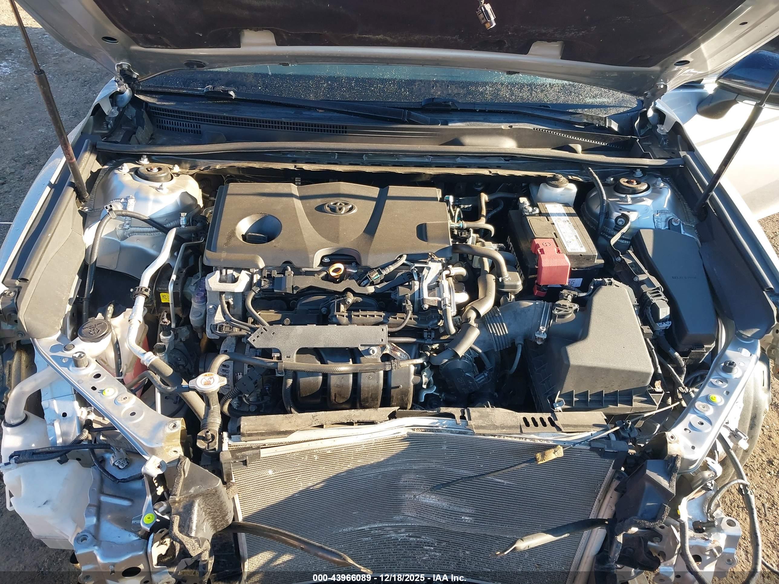 TOYOTA CAMRY image 10