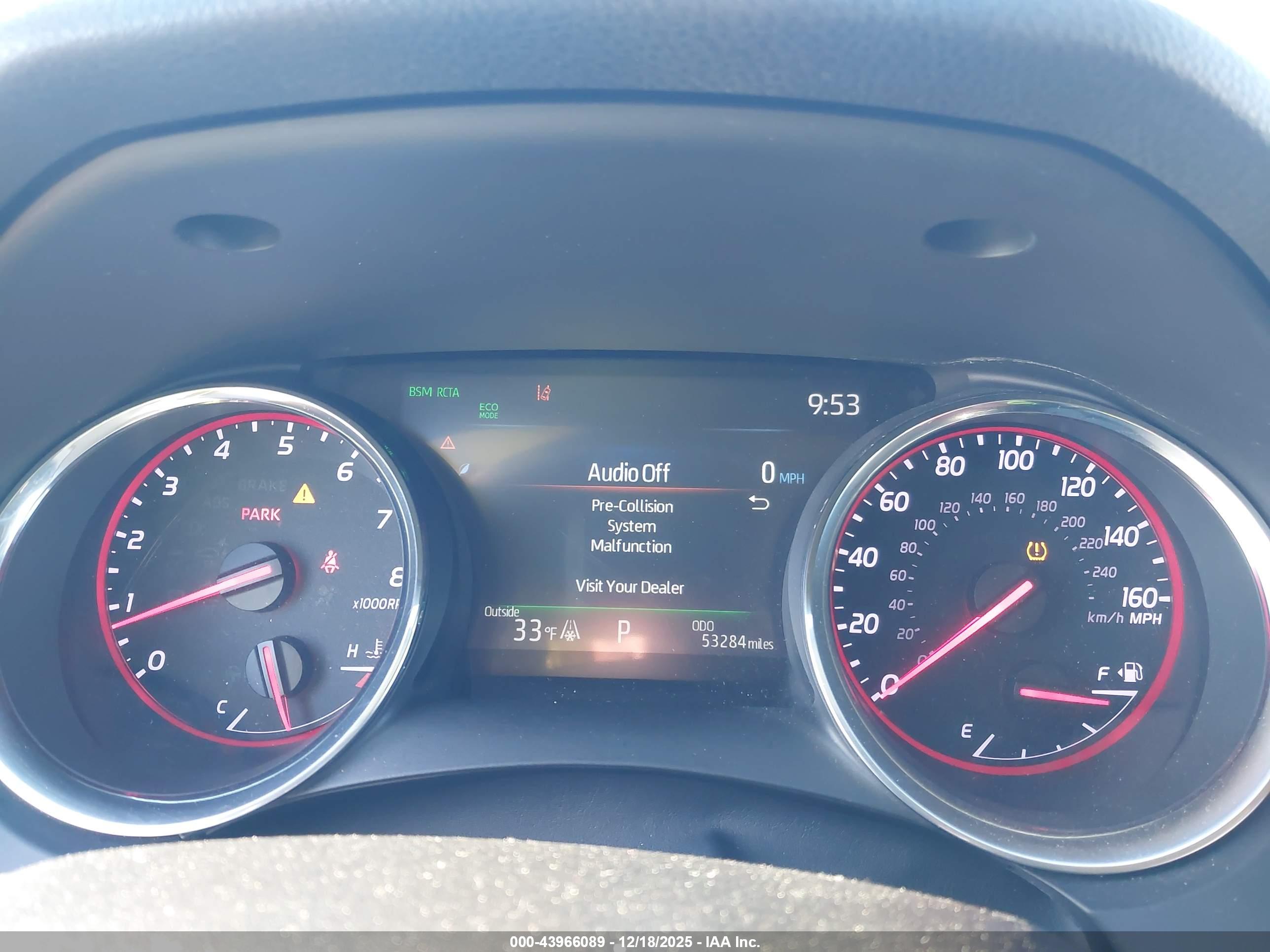 TOYOTA CAMRY image 7