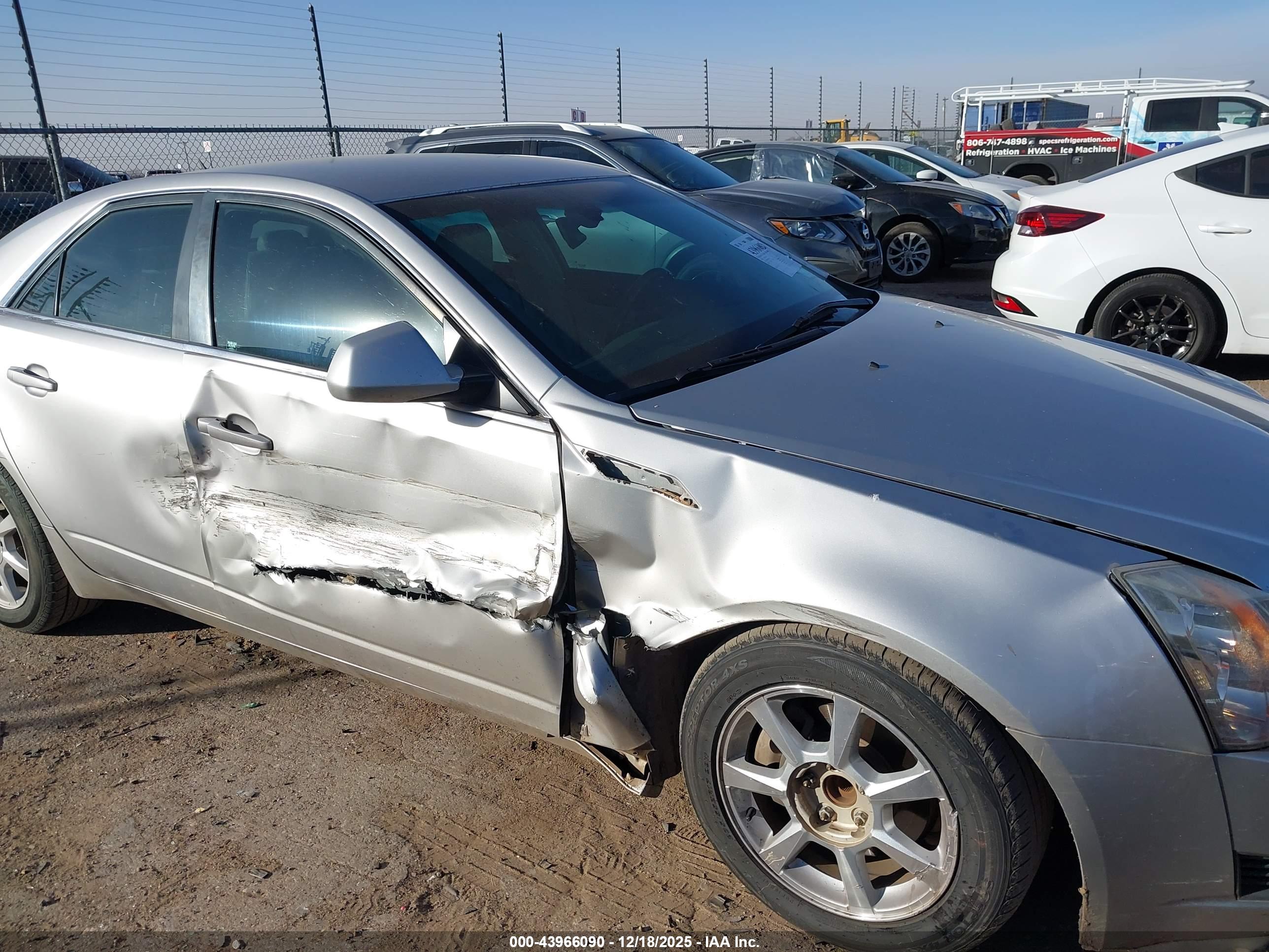 CADILLAC CTS image 6
