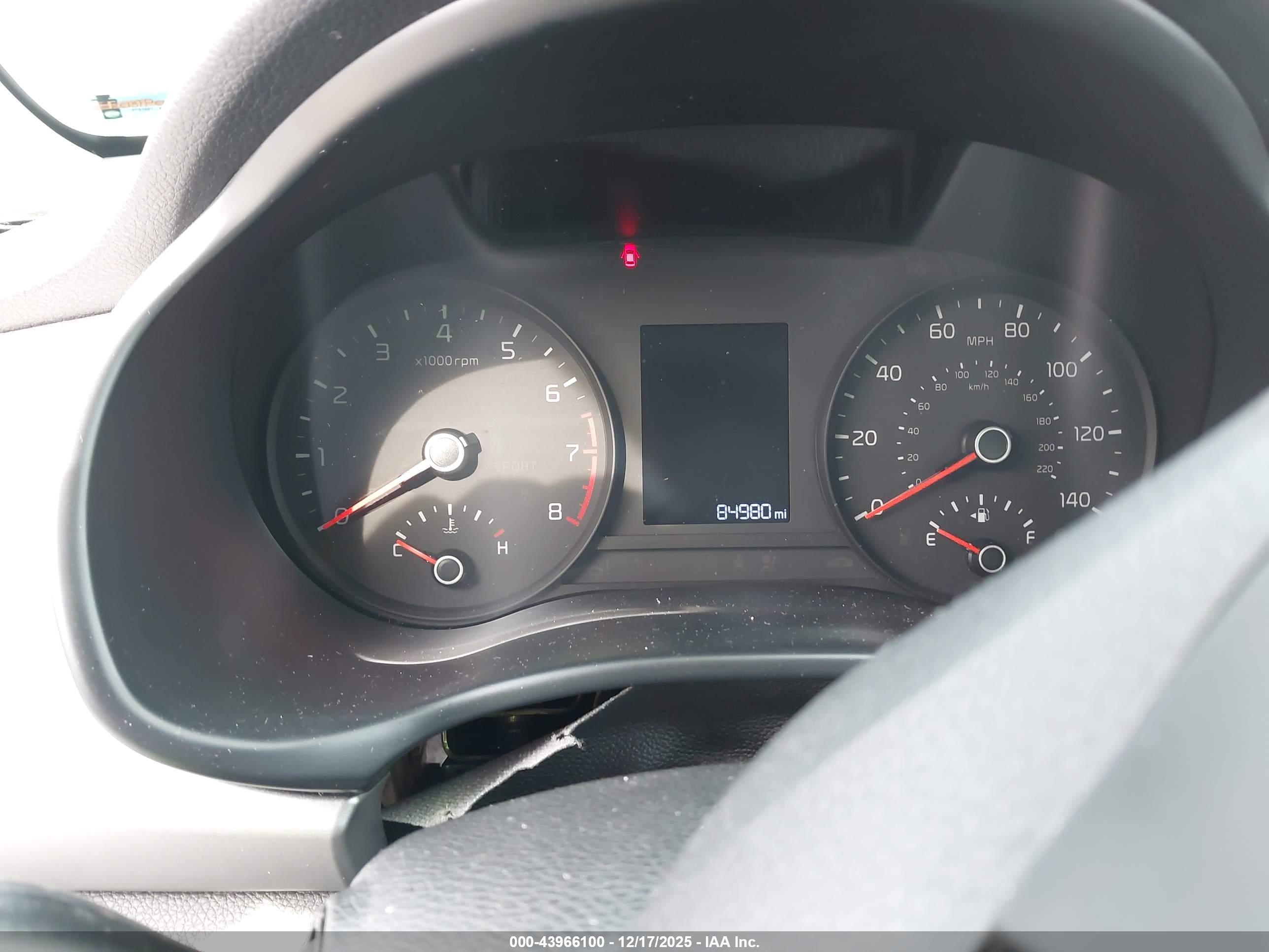 KIA RIO image 7