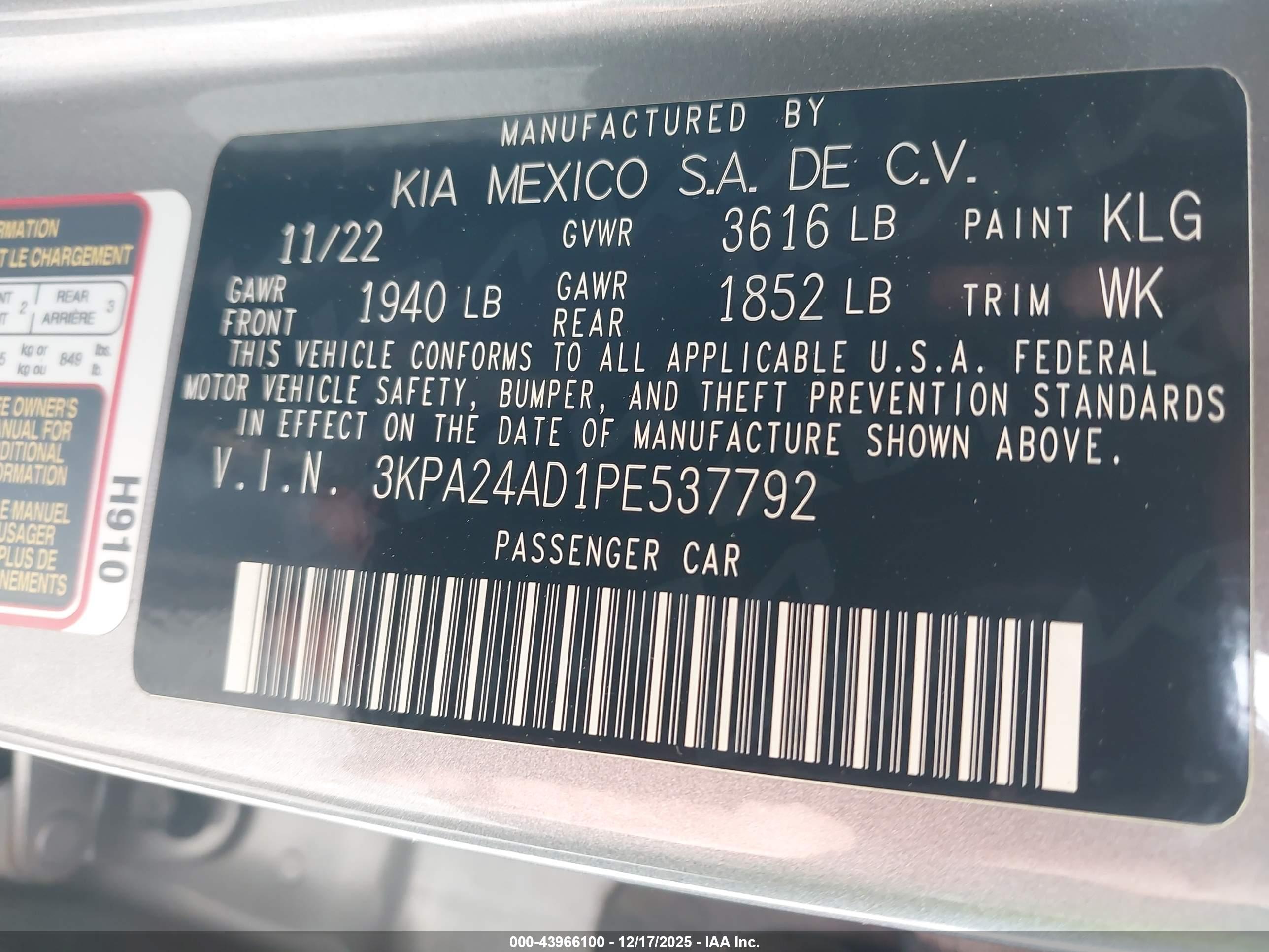 KIA RIO image 9