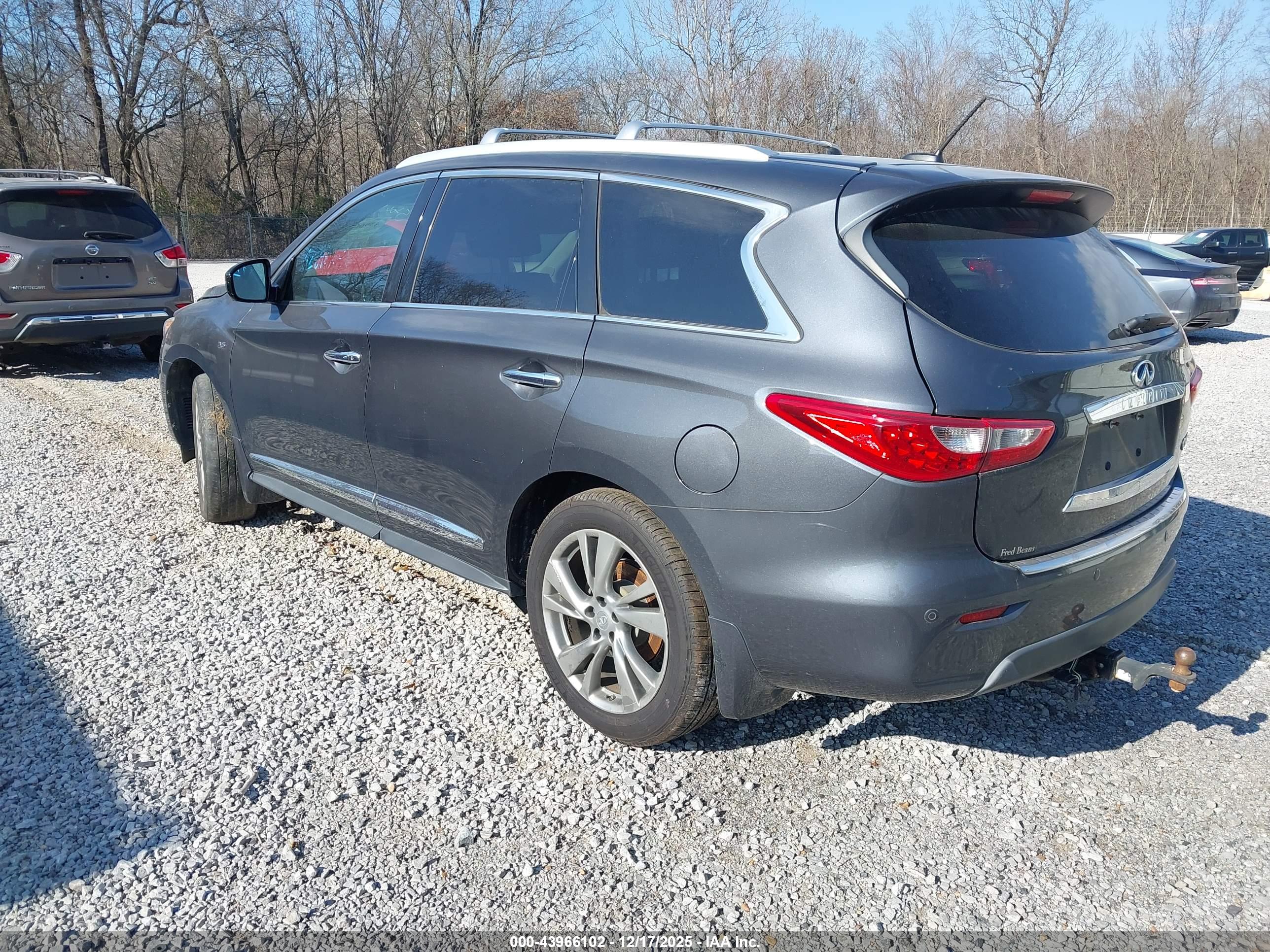INFINITI QX60 image 3