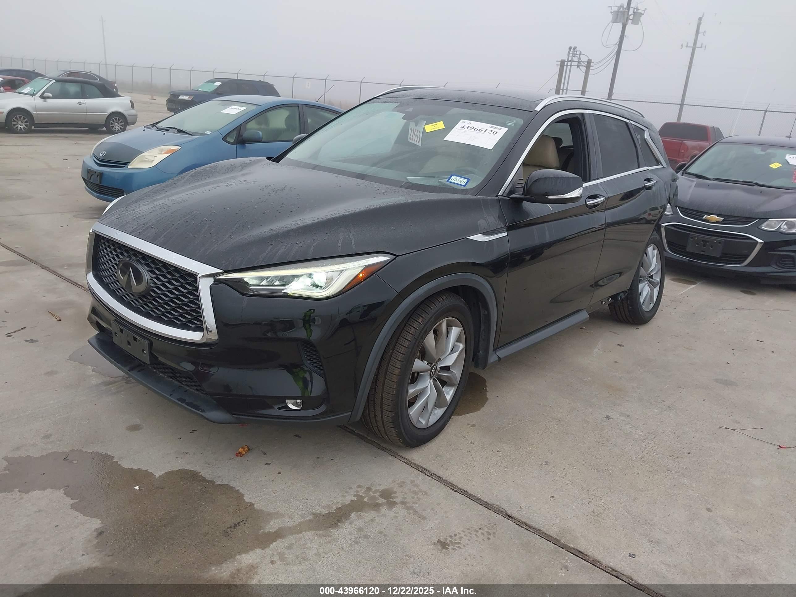 INFINITI QX50 image 2