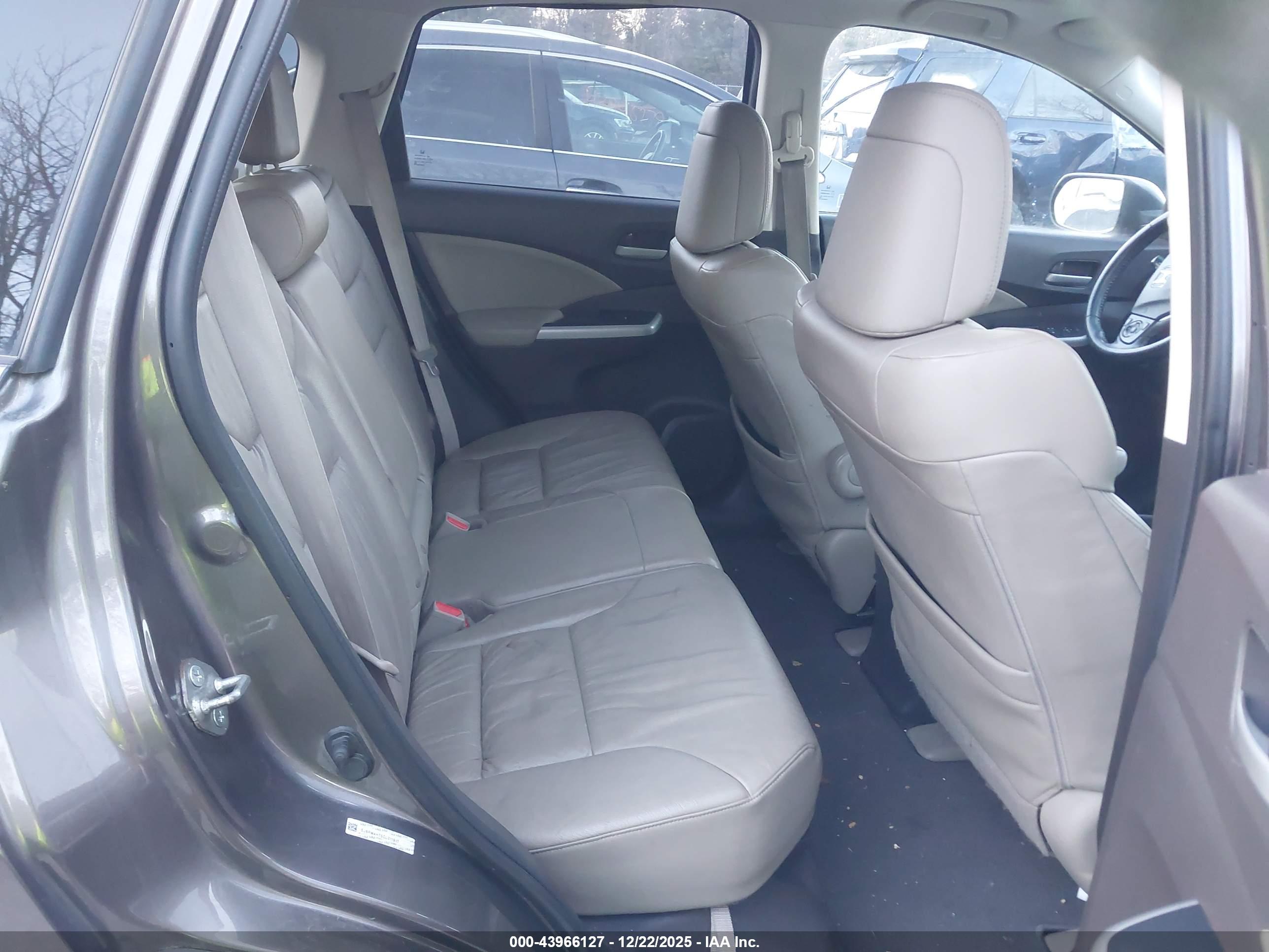 HONDA CR-V image 8