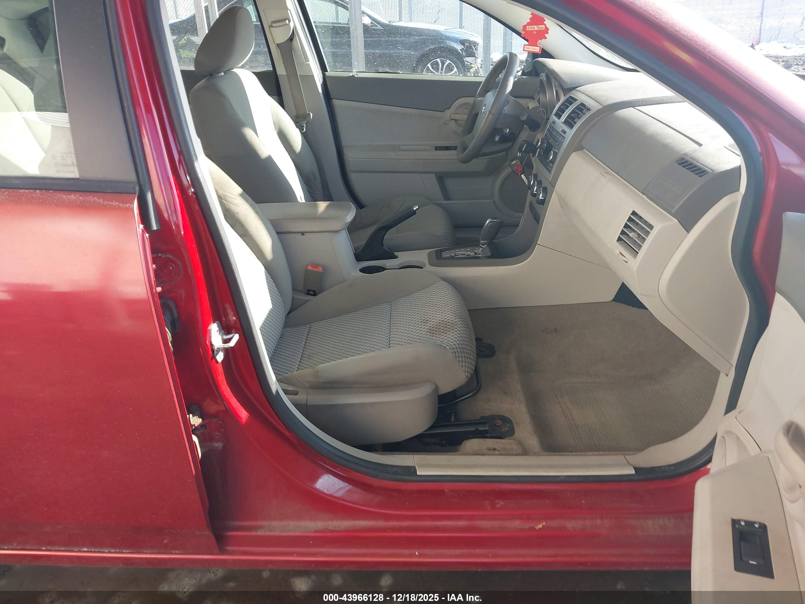DODGE AVENGER image 5