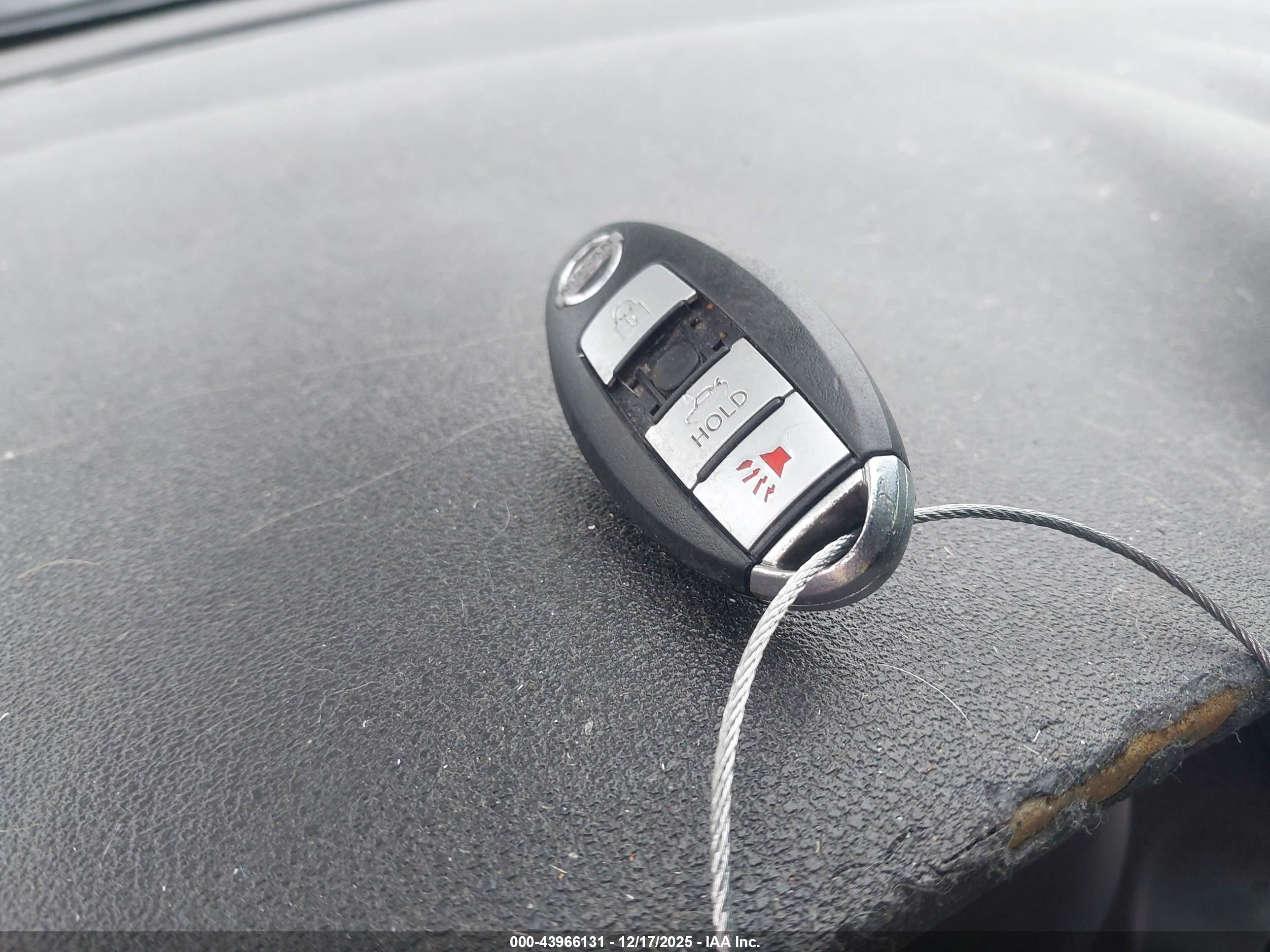 NISSAN ALTIMA image 11