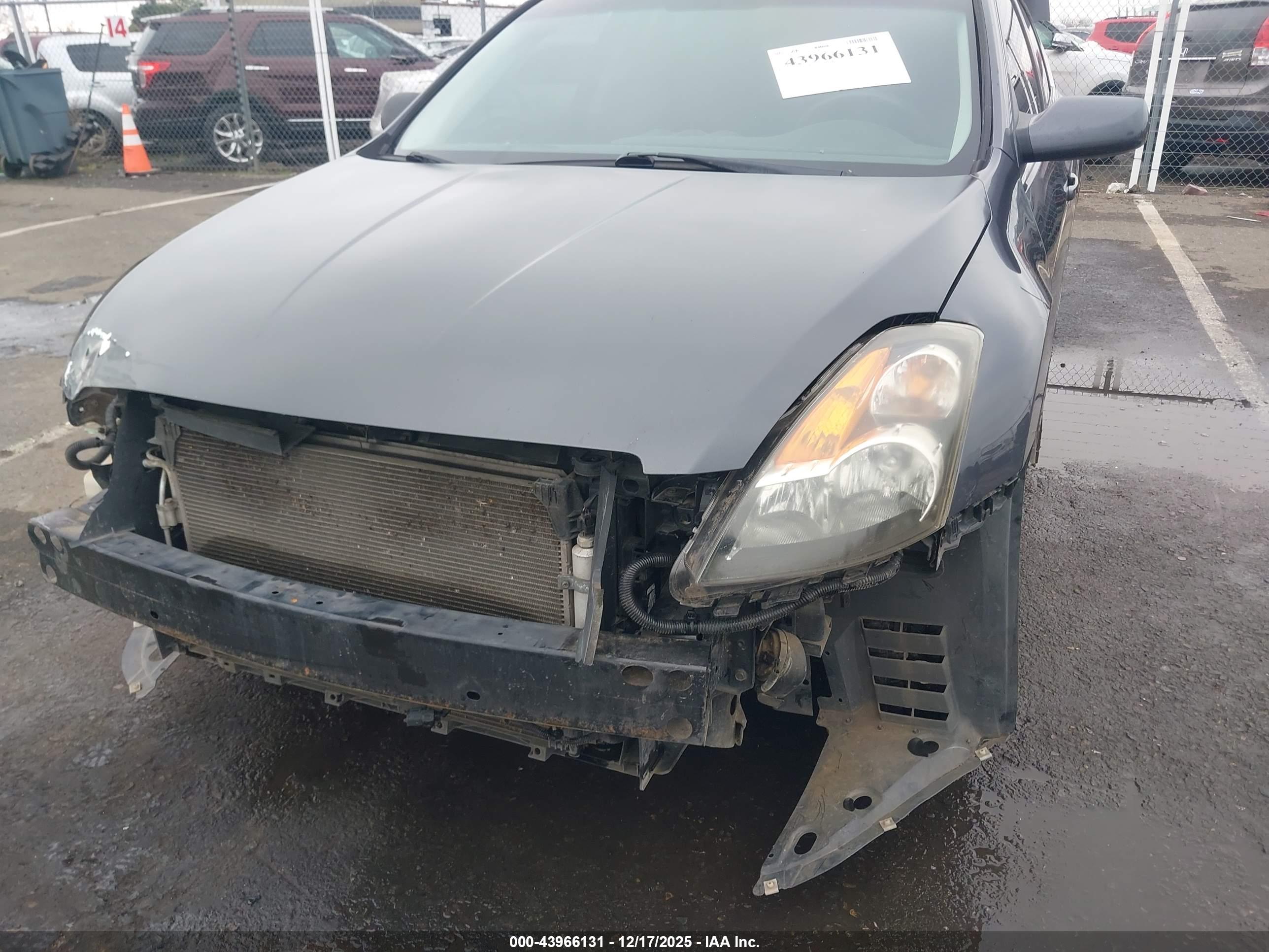 NISSAN ALTIMA image 6