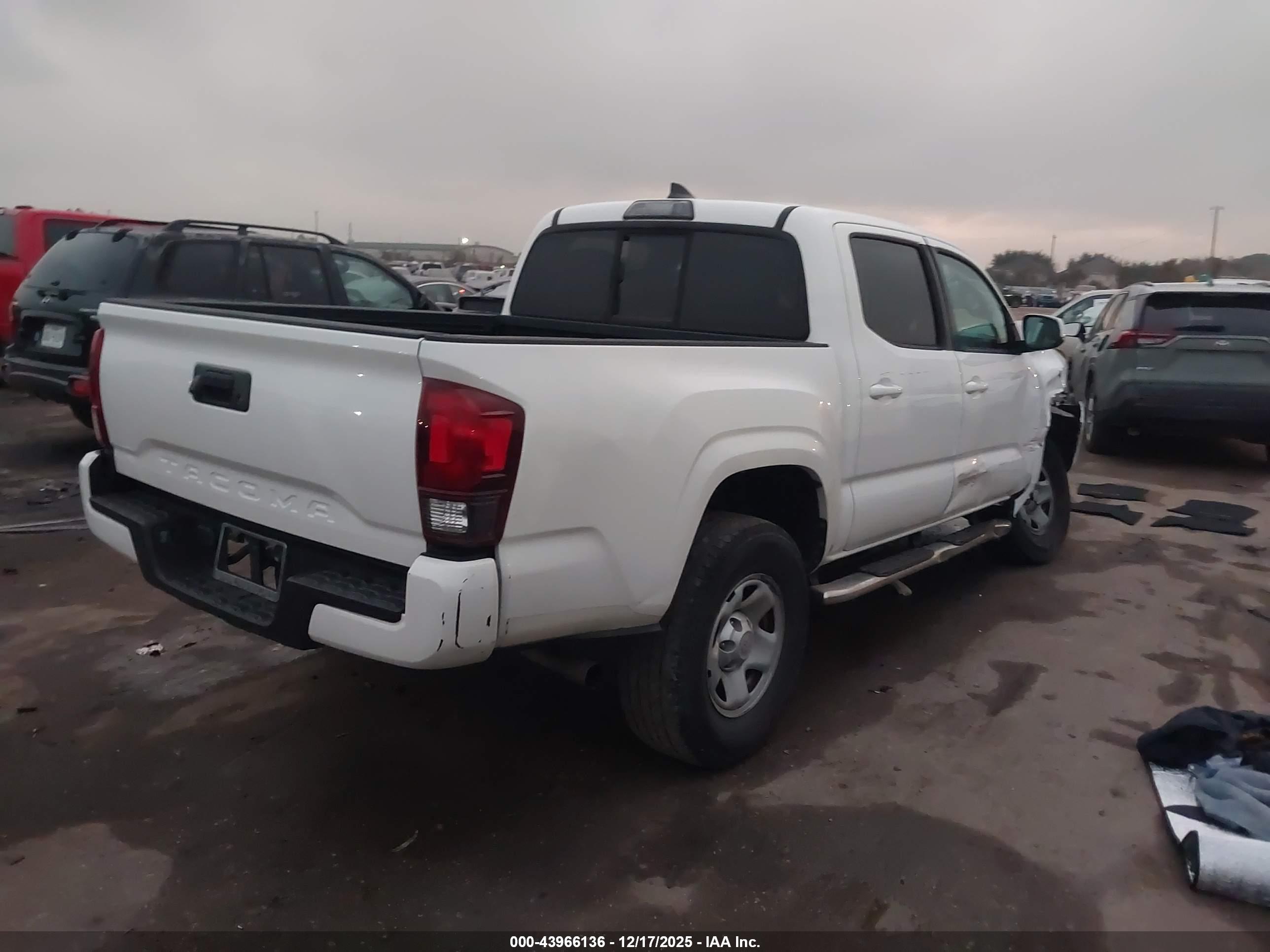 TOYOTA TACOMA image 4