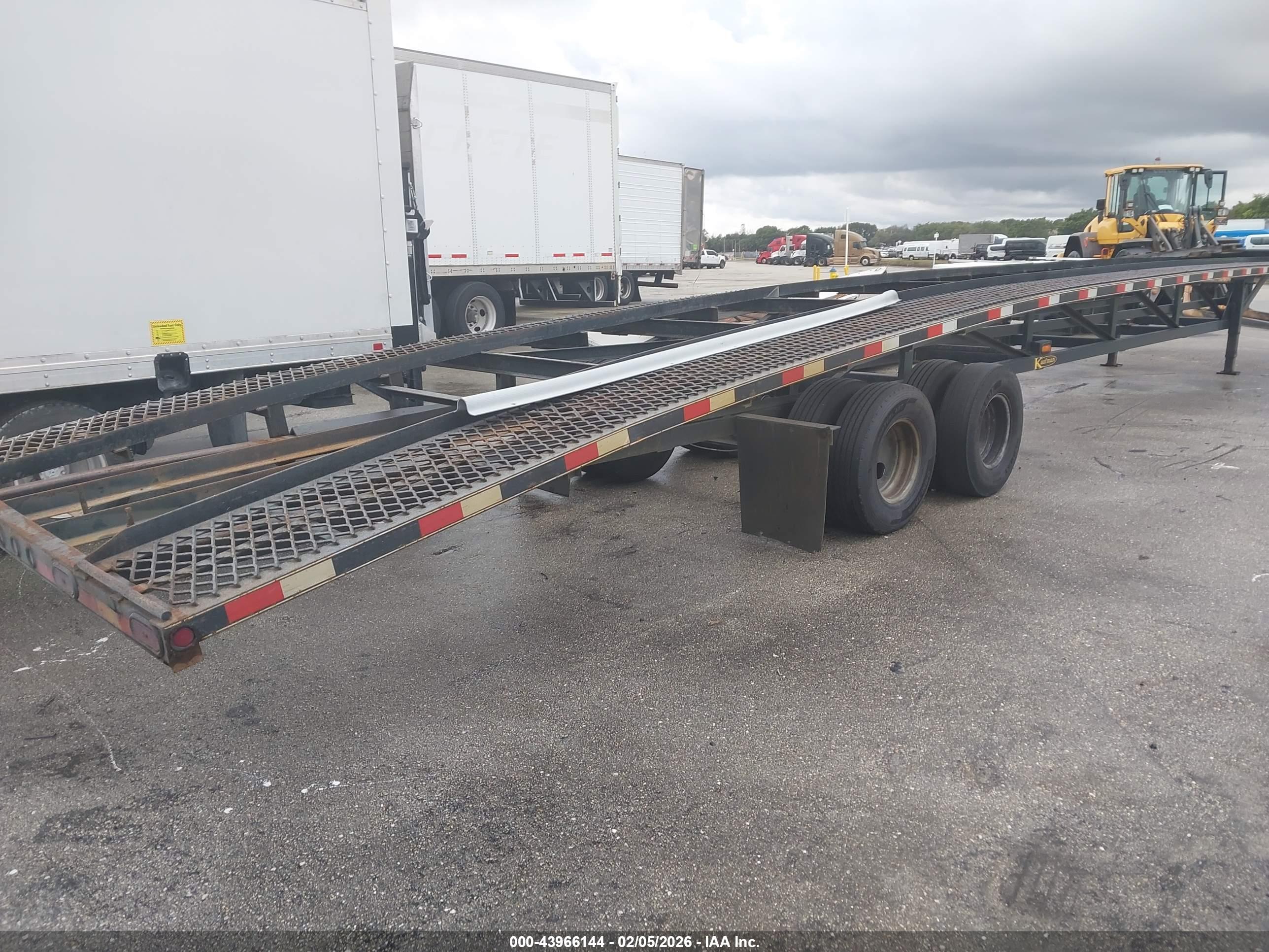 KAUFMAN TRAILERS image 4