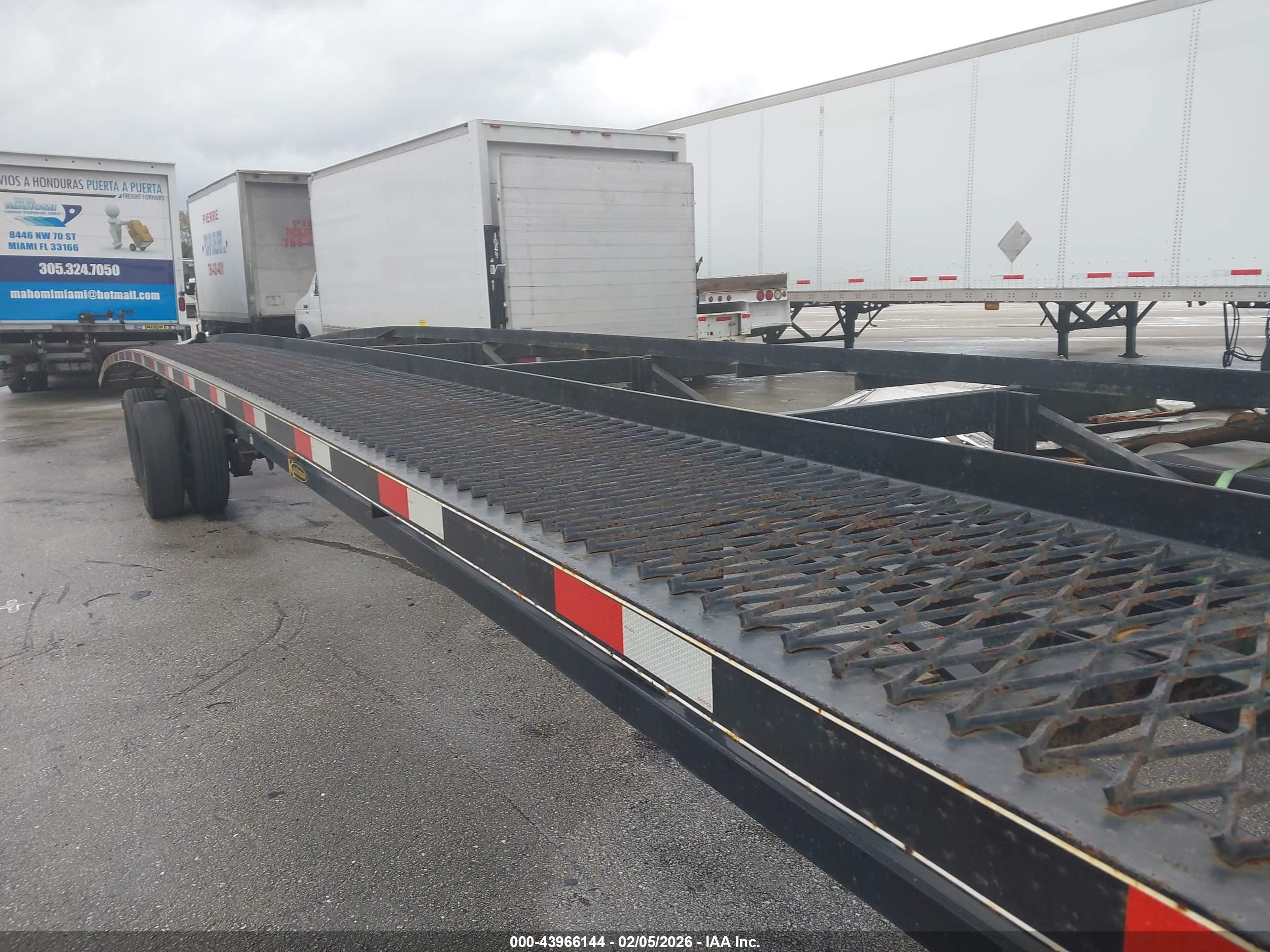 KAUFMAN TRAILERS image 8