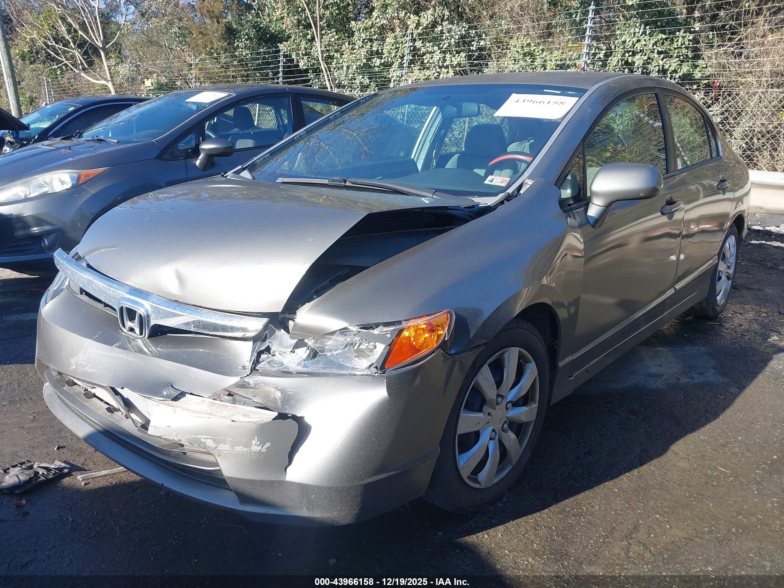 HONDA CIVIC image 6