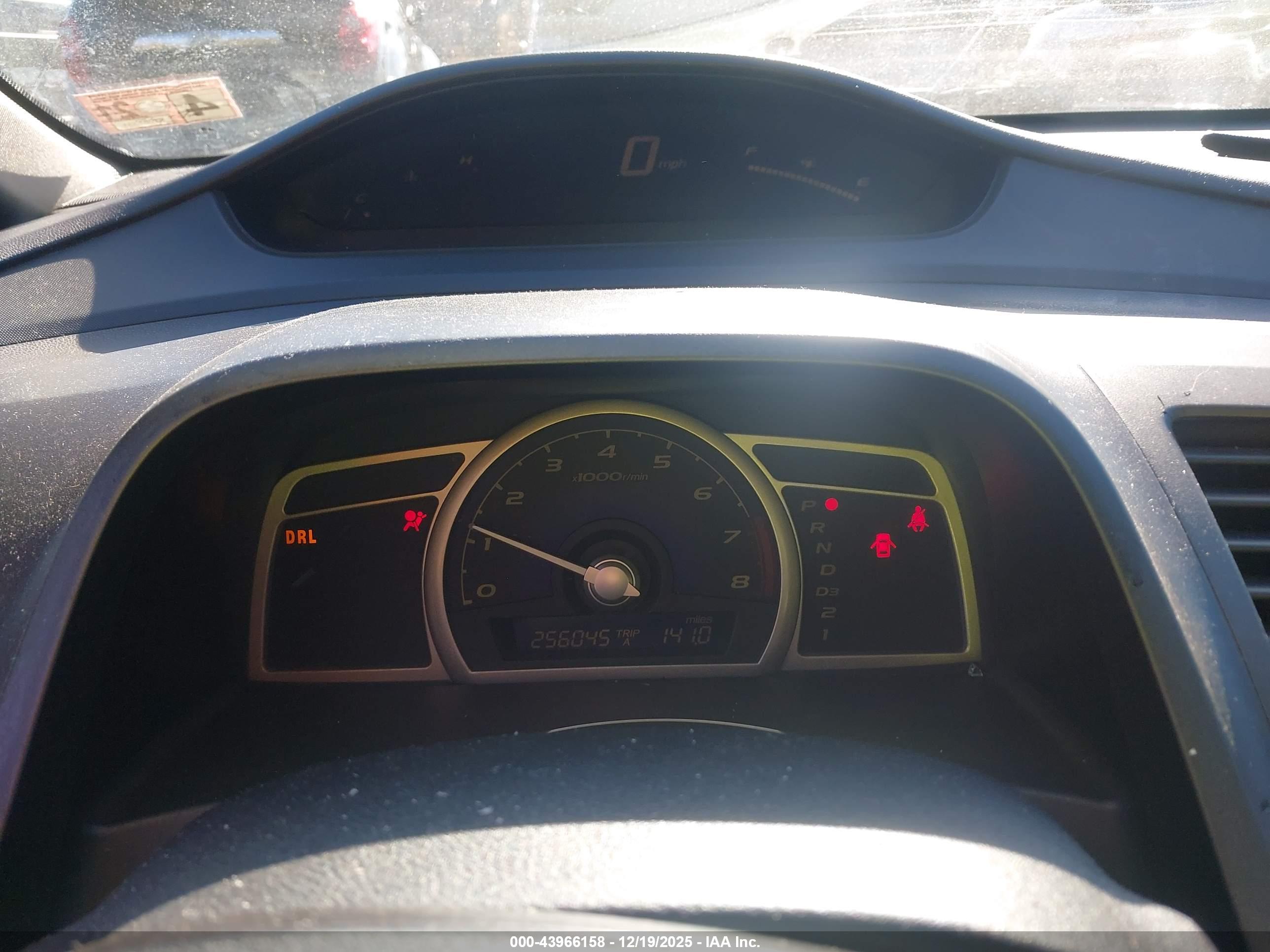 HONDA CIVIC image 7