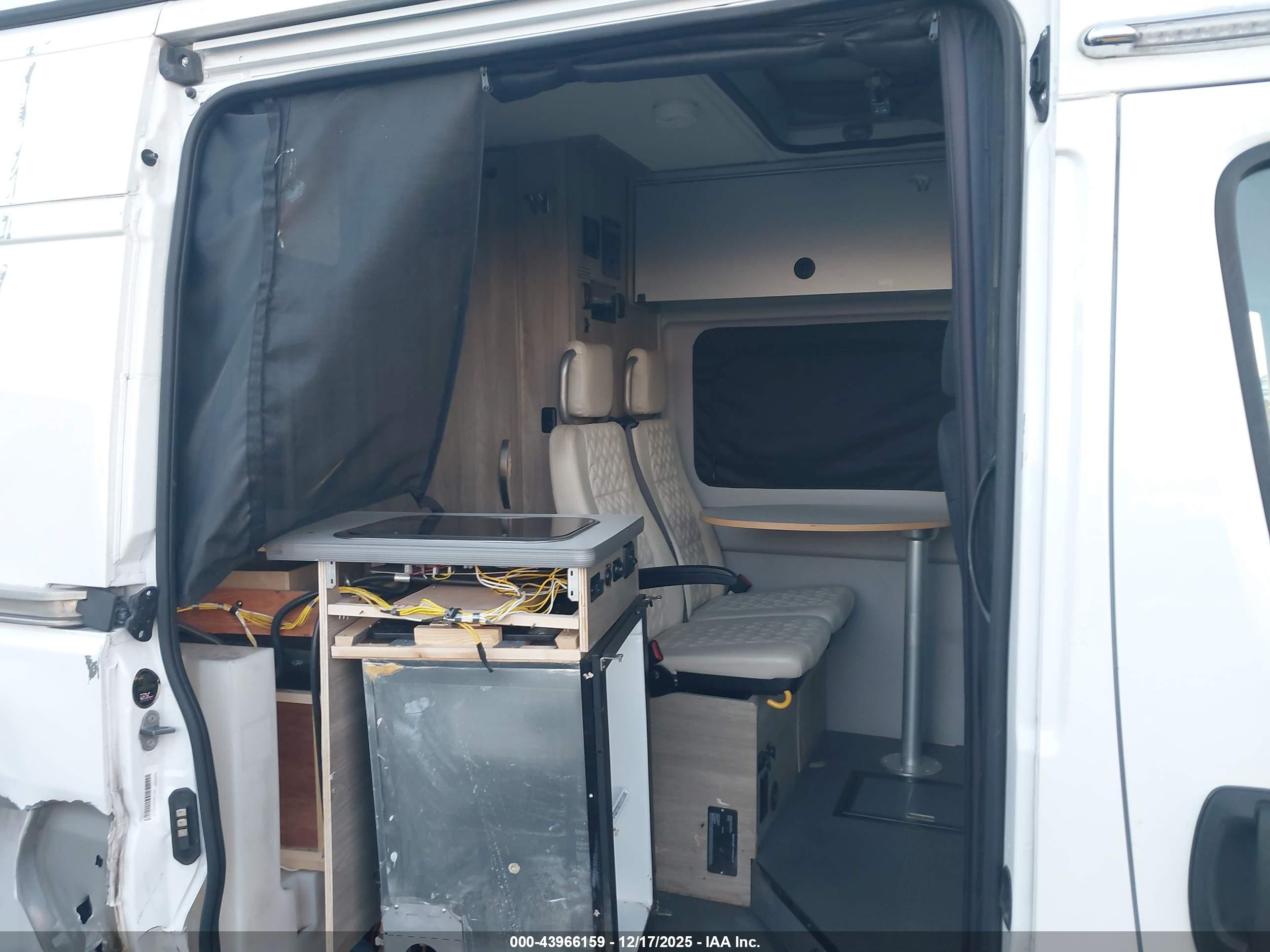 WINNEBAGO BUT59P image 8