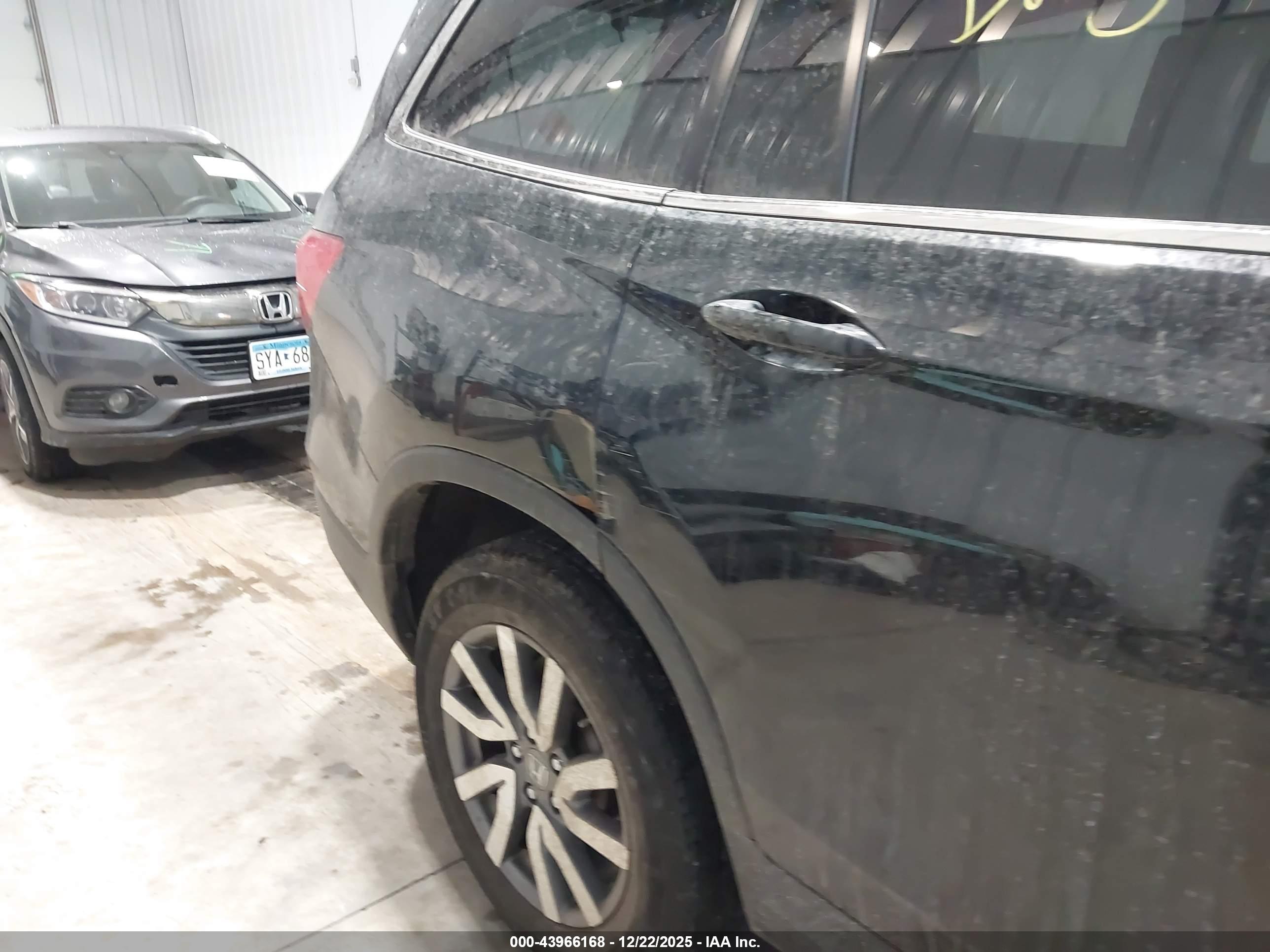 HONDA PILOT image 6