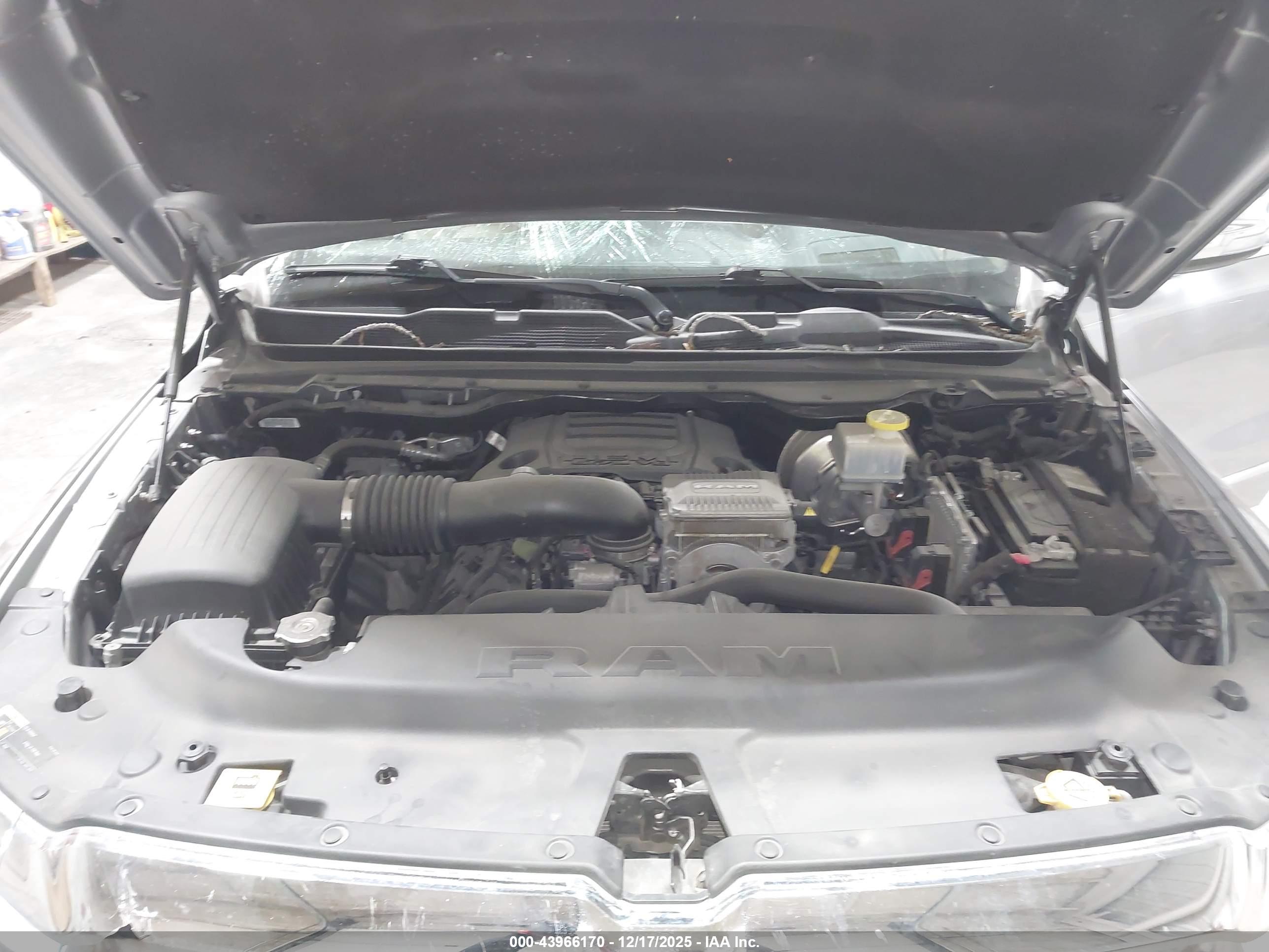 RAM 1500 image 10